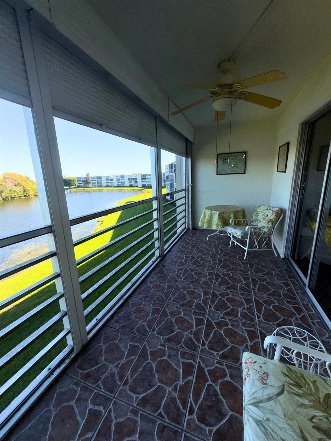 3058 Ainslie Drive 3058 - D