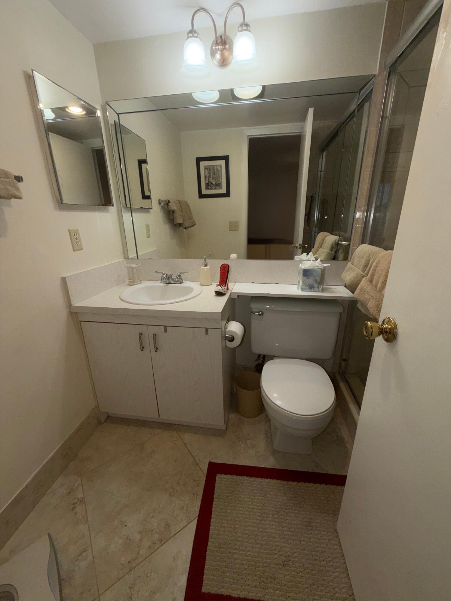 3058 Ainslie Drive 3058 - D