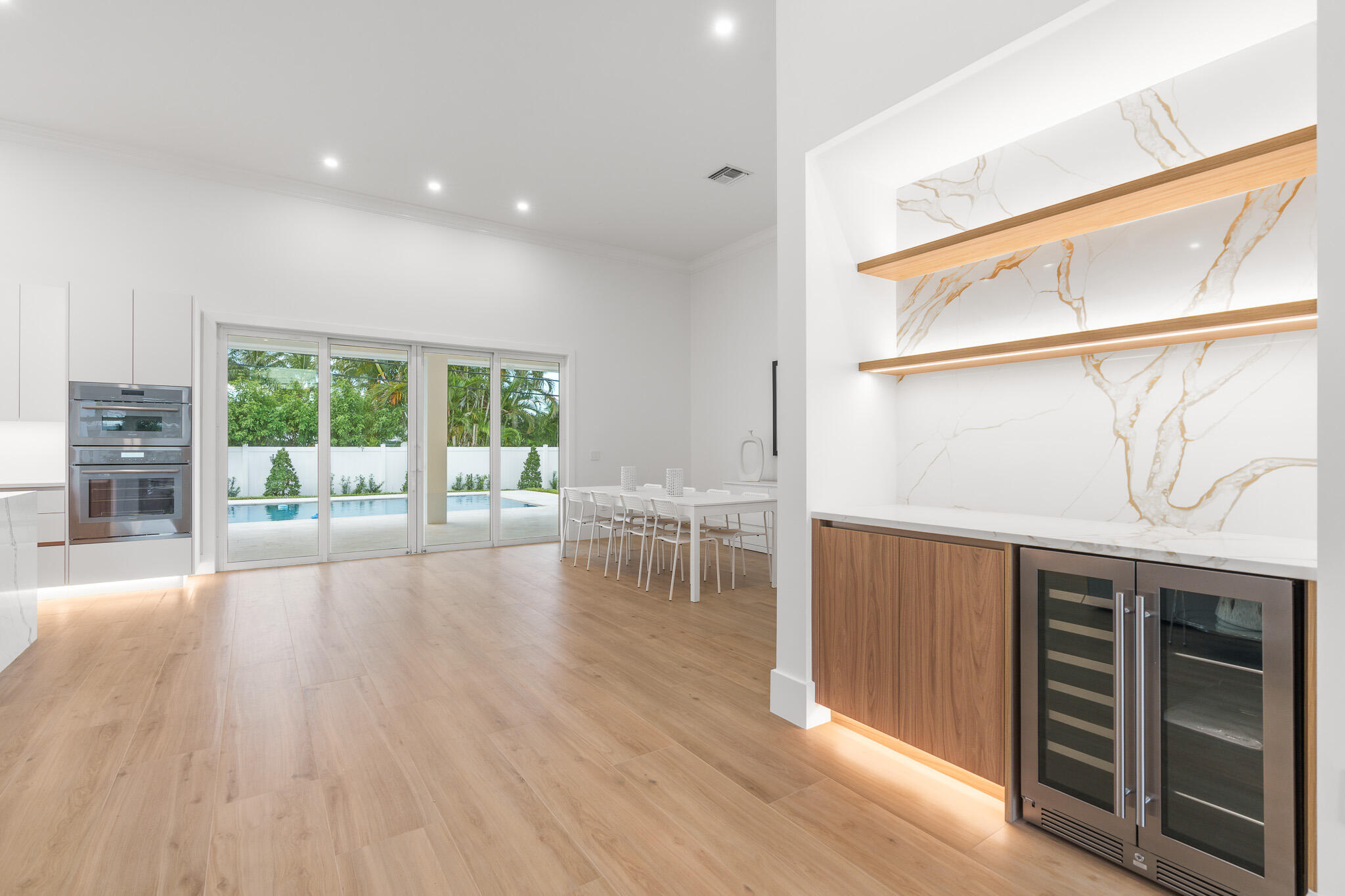 803 Sunset Road