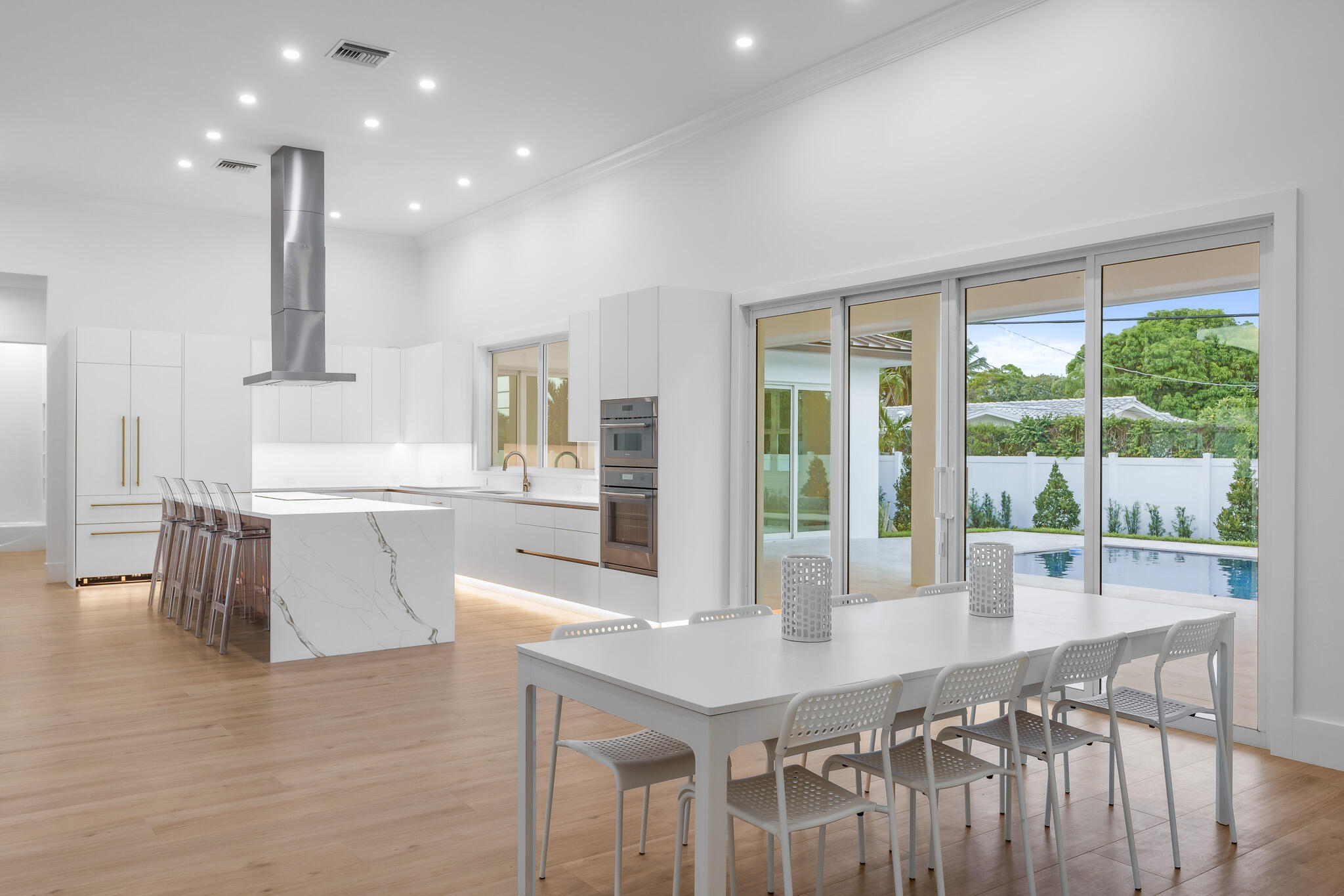 803 Sunset Road