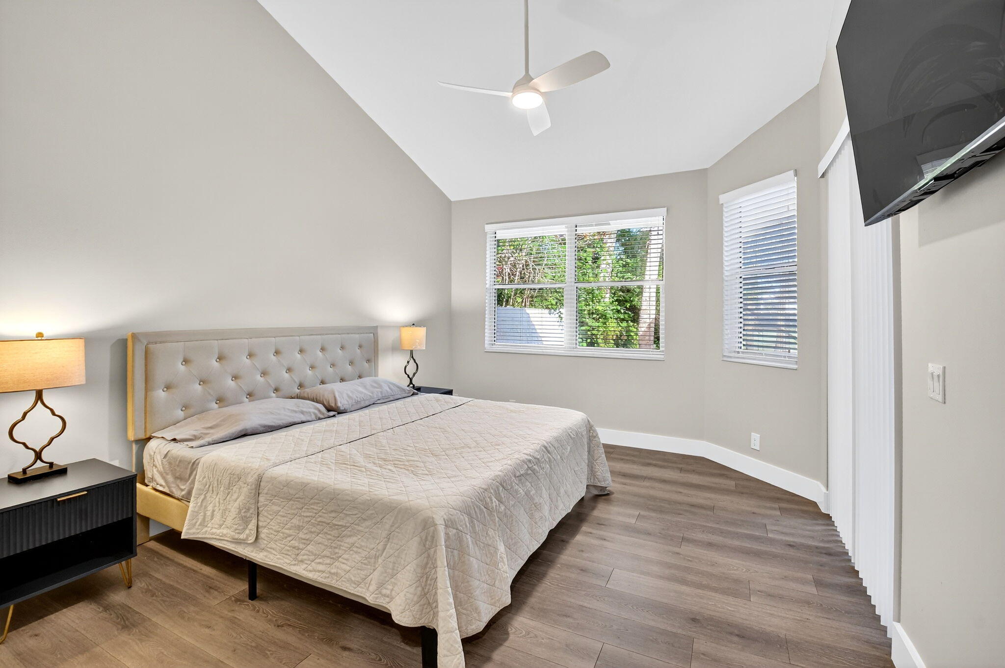 2201 NW 53rd Street