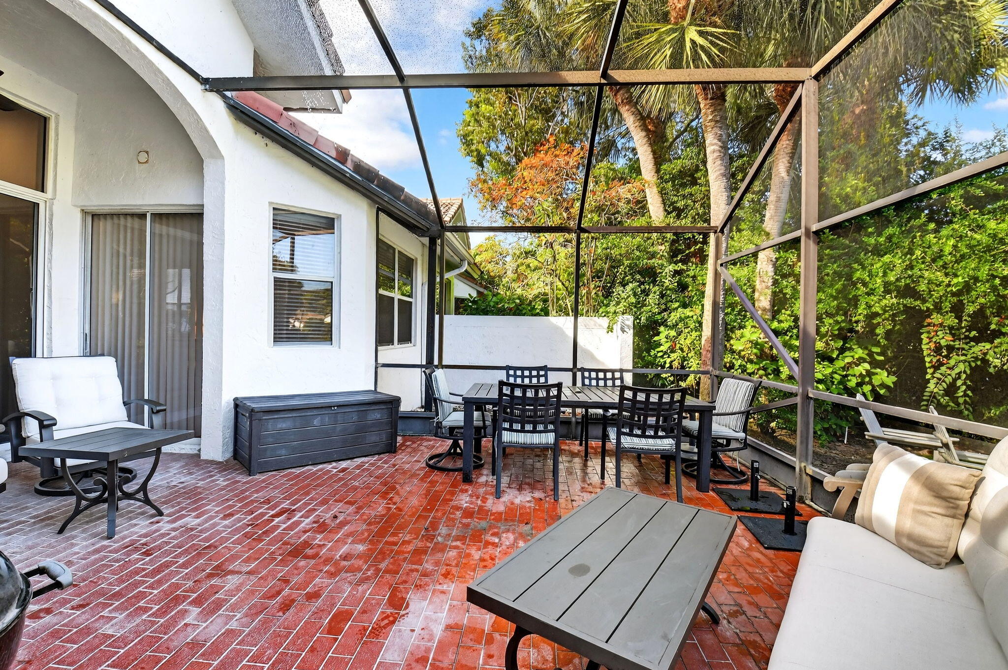 2201 NW 53rd Street