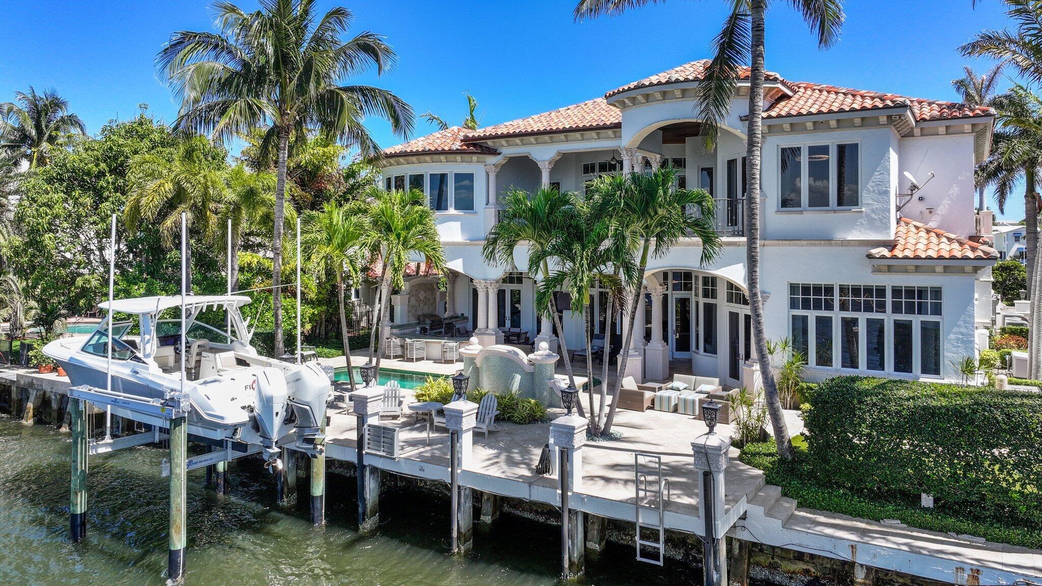 4216 Intracoastal Drive