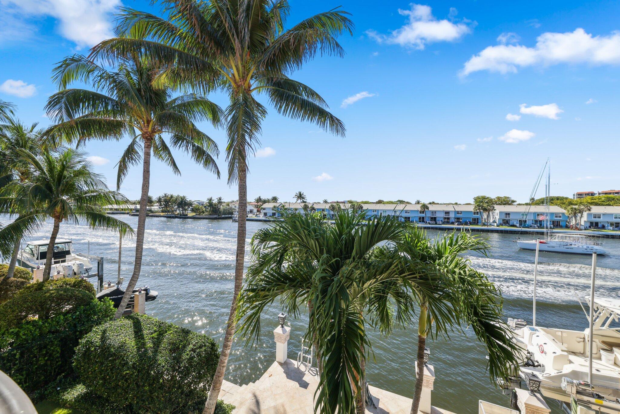 4216 Intracoastal Drive