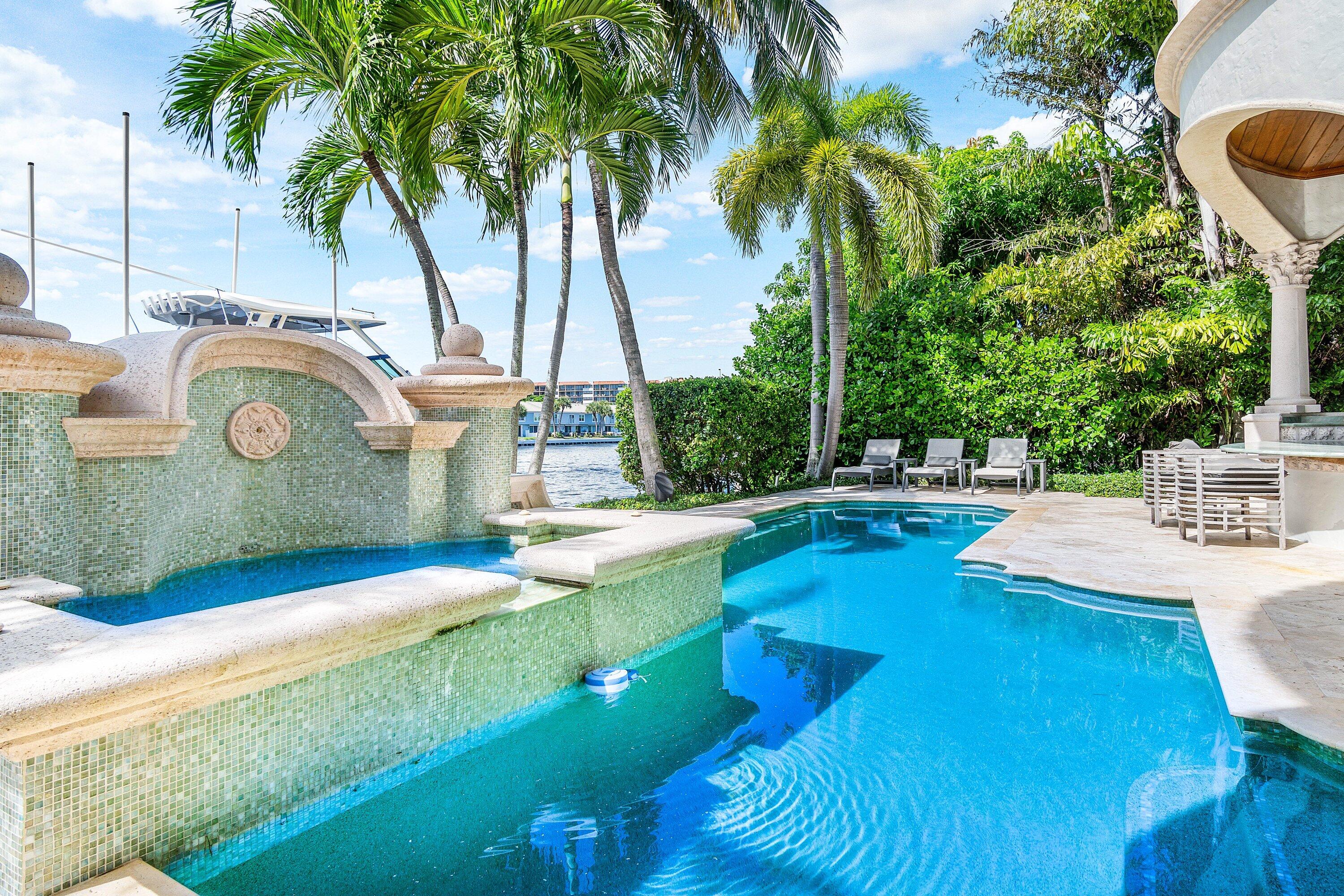 4216 Intracoastal Drive