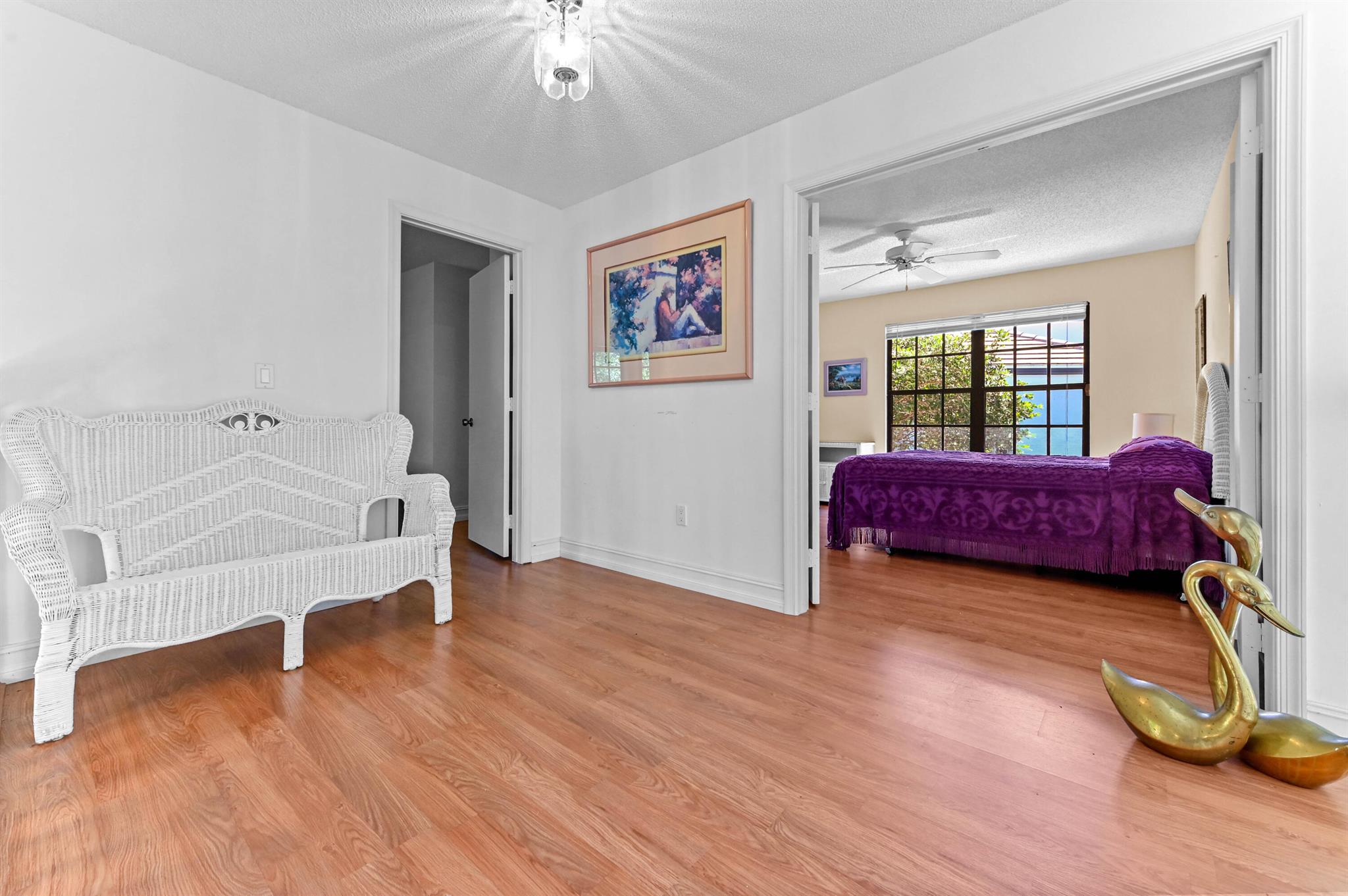 4940 Sherwood Forest Drive