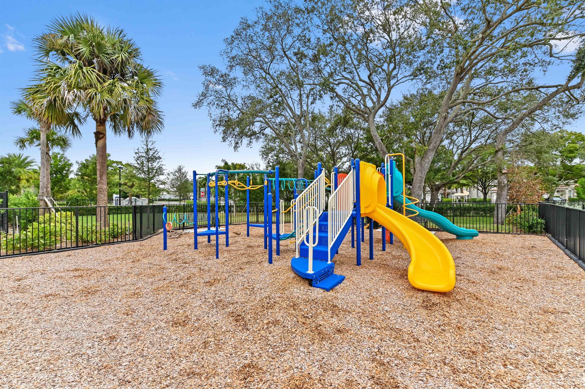 4940 Sherwood Forest Drive