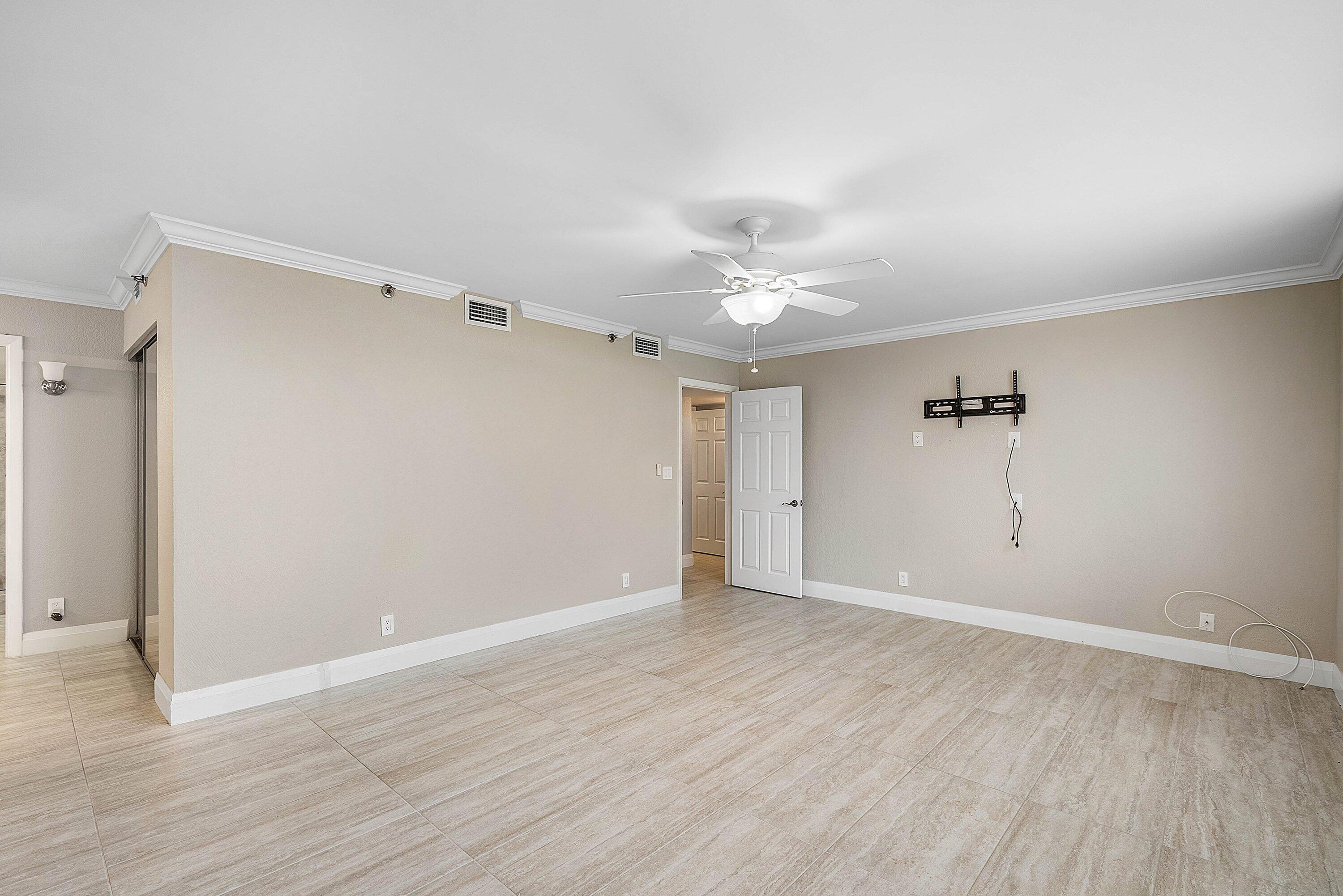 7580 Regency Lake Drive 402