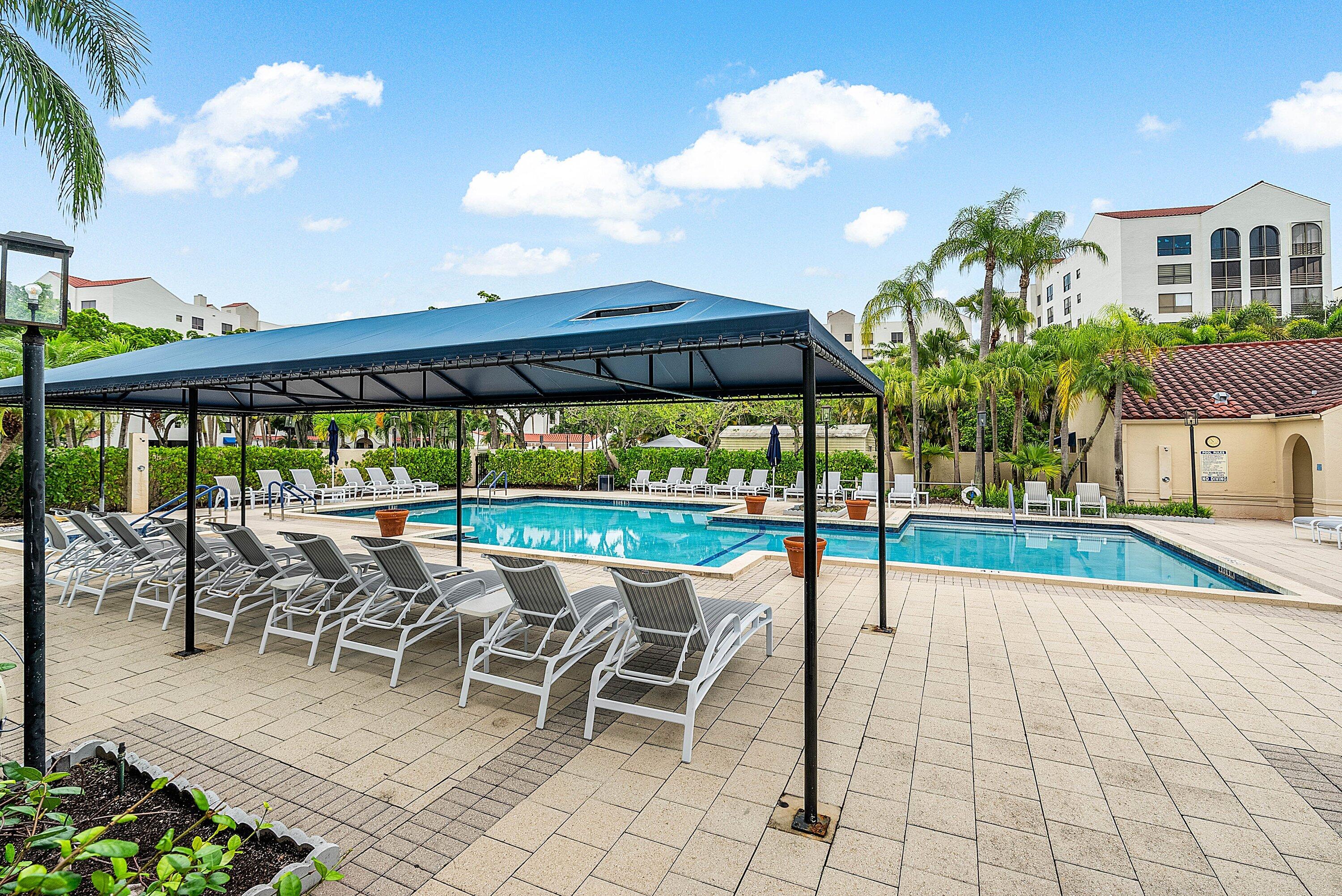 7580 Regency Lake Drive 402