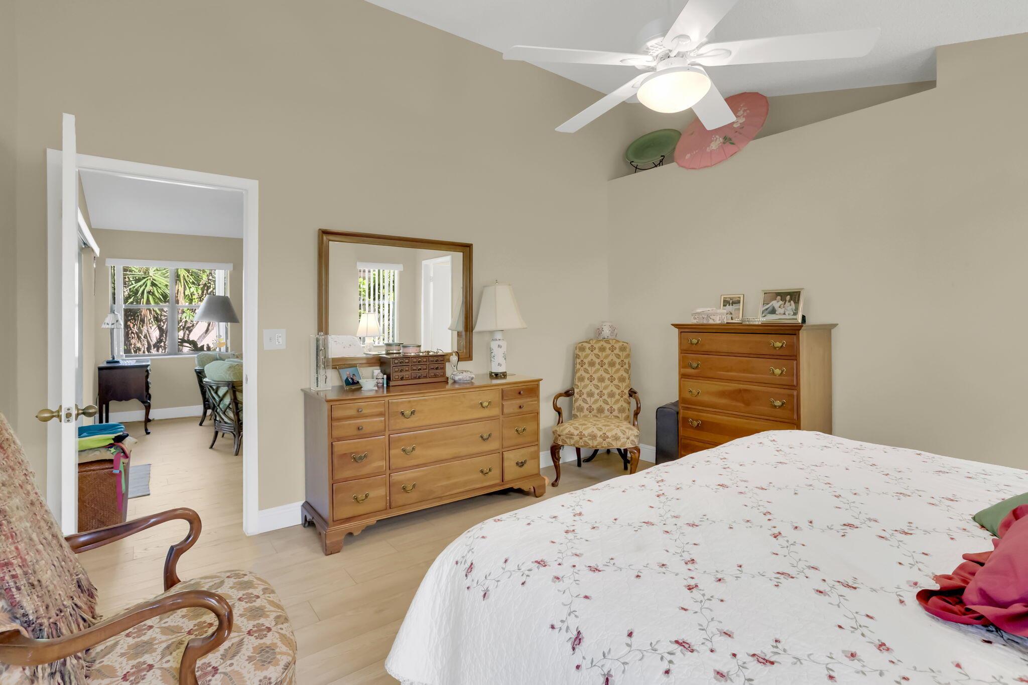 4785 Brighton Lakes Boulevard