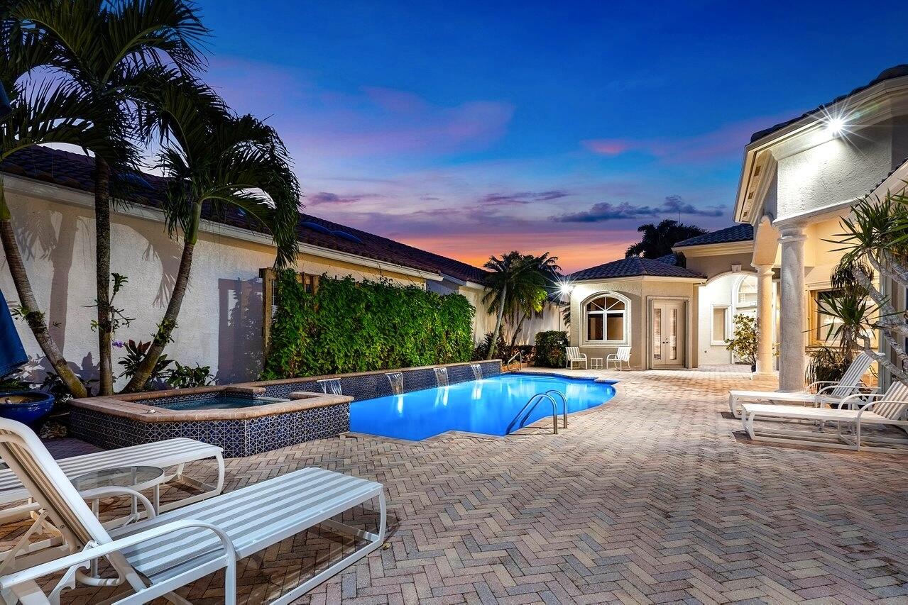 23 Island Drive