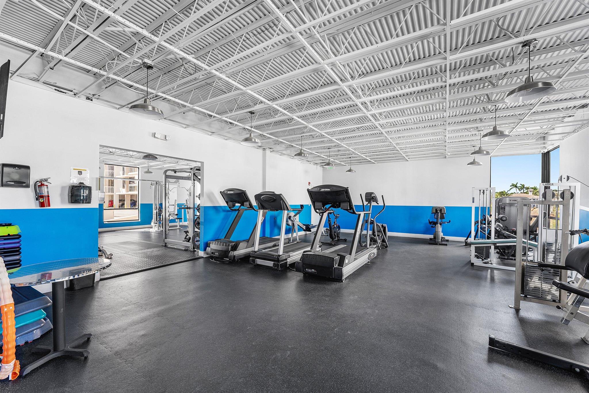 1600 S Ocean Drive 7h