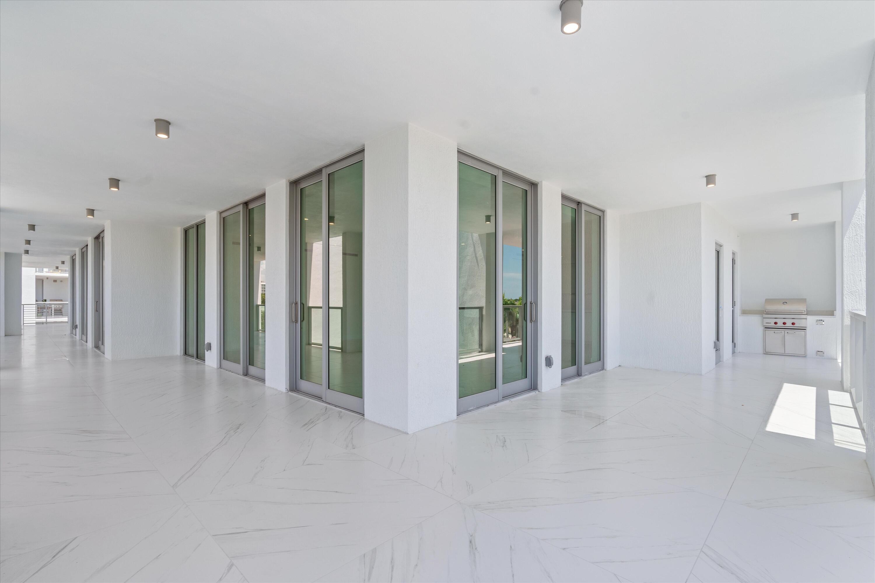 495 E Royal Palm Road 402