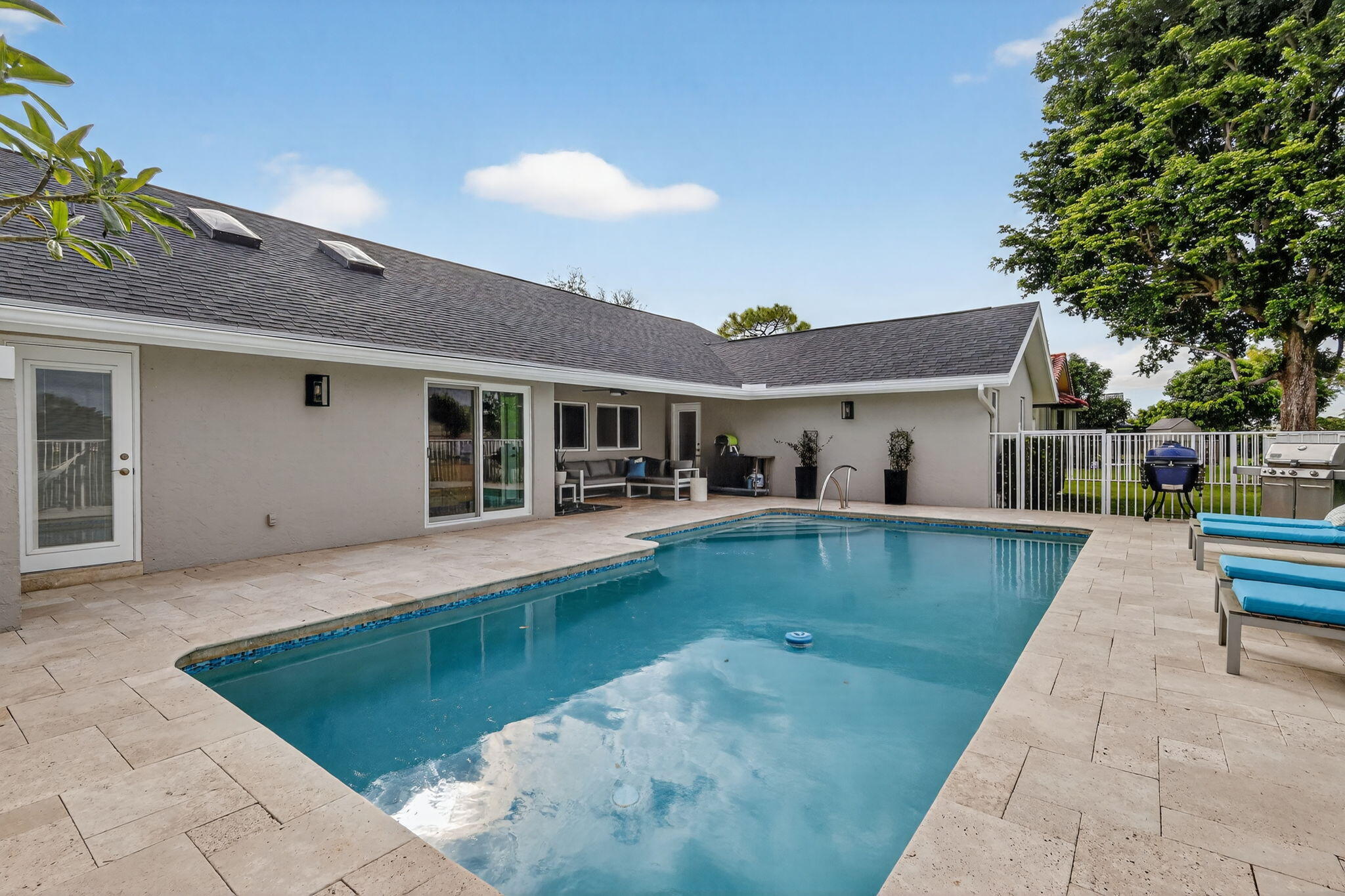 4275 Fox Trace