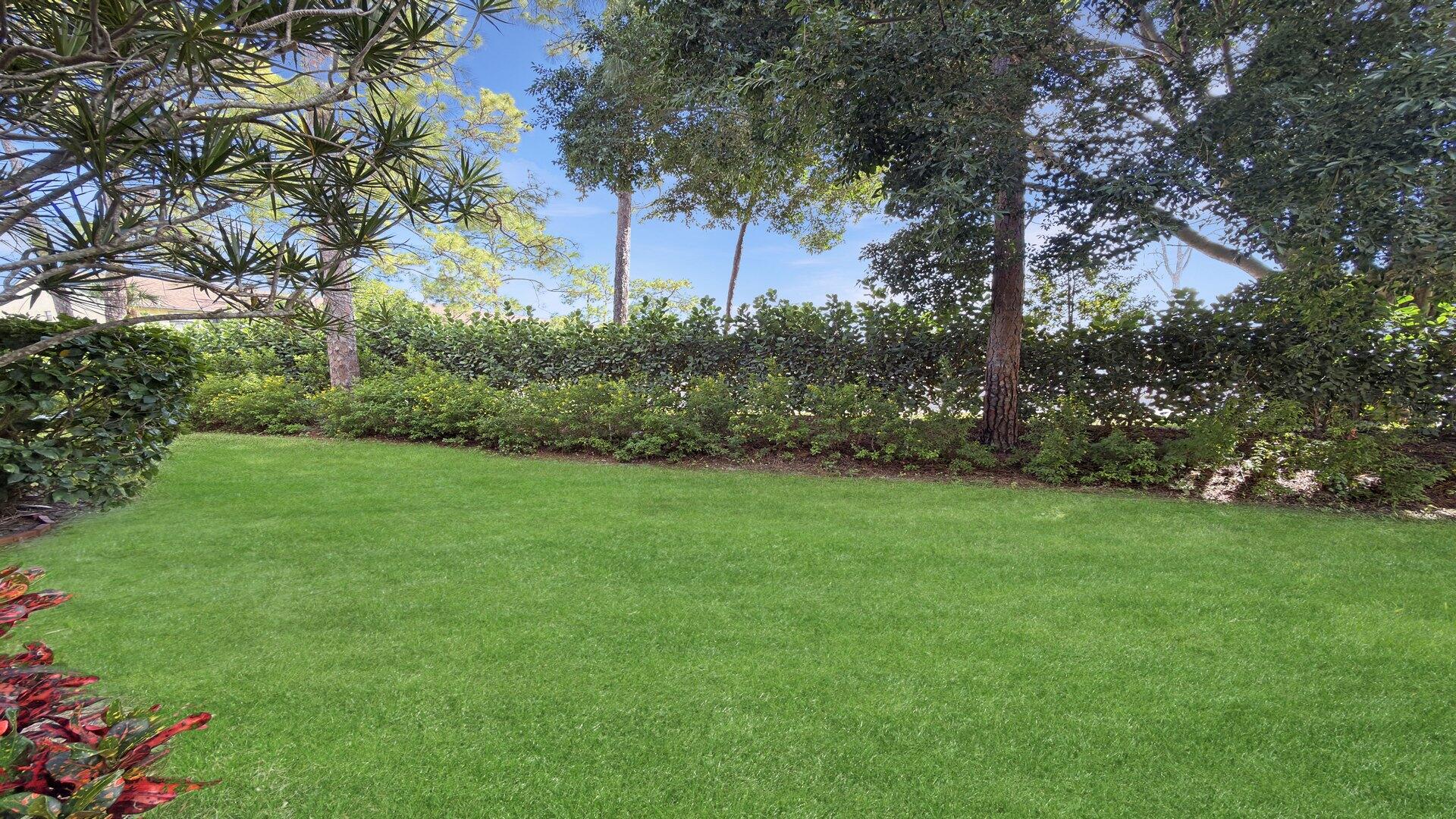 7118 Golf Colony Court 105