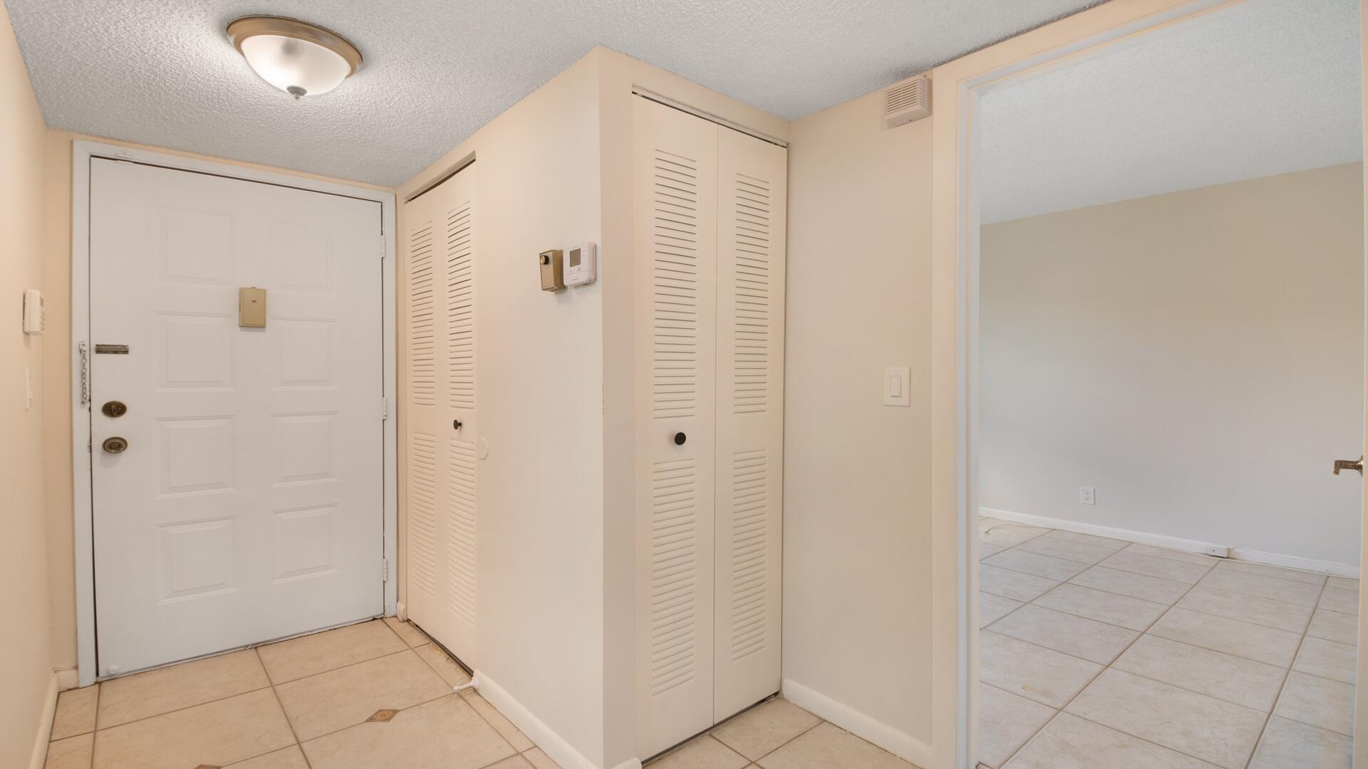 7118 Golf Colony Court 105