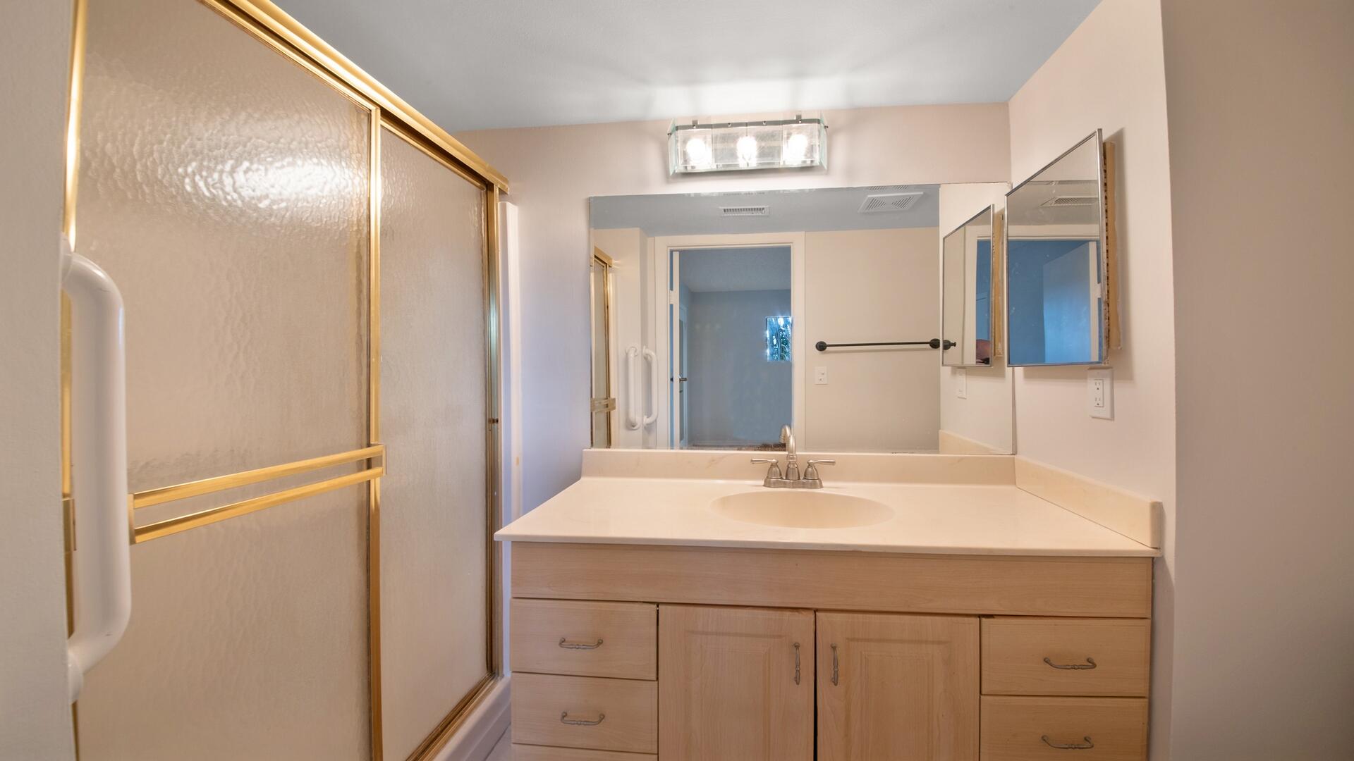 7118 Golf Colony Court 105