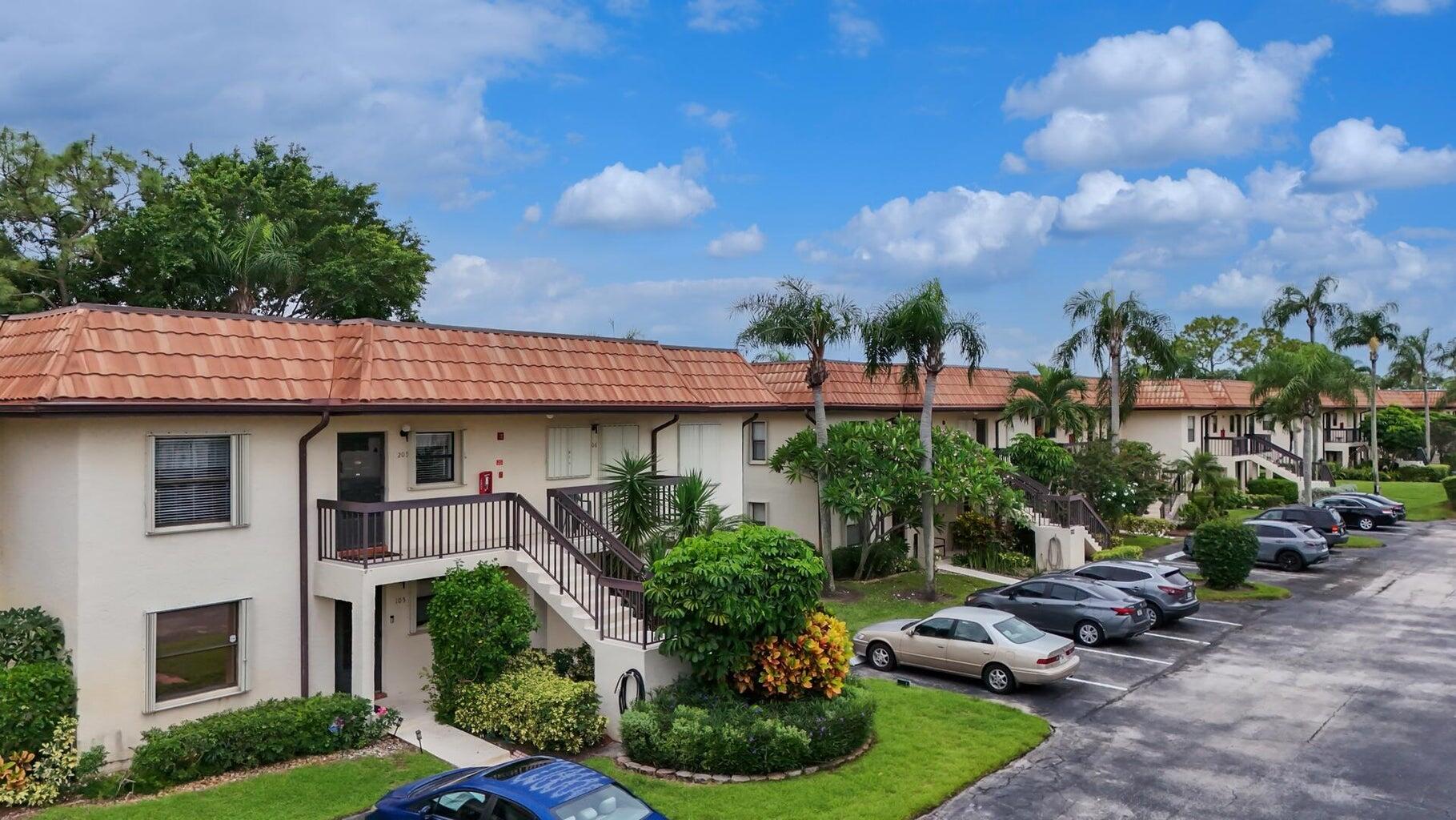 7118 Golf Colony Court 105