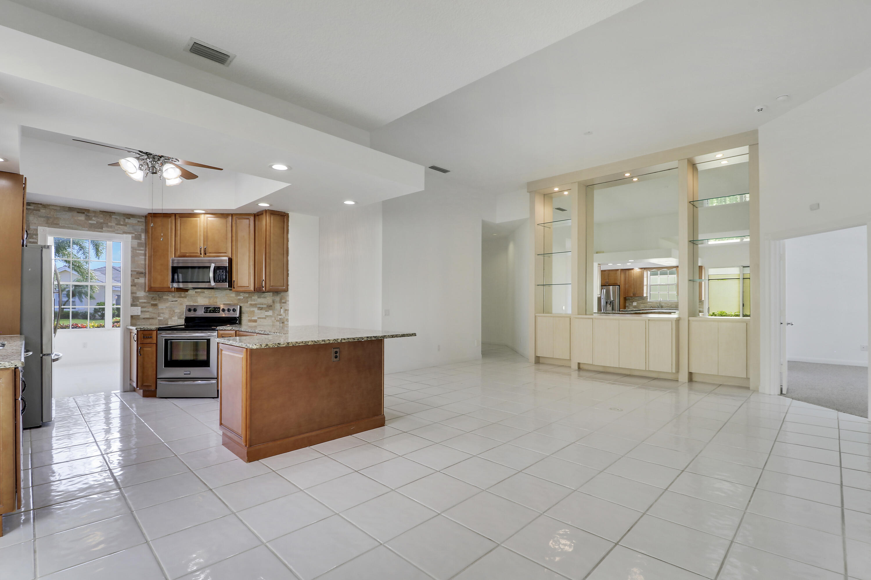 220 NW Bentley Circle, Port St. Lucie