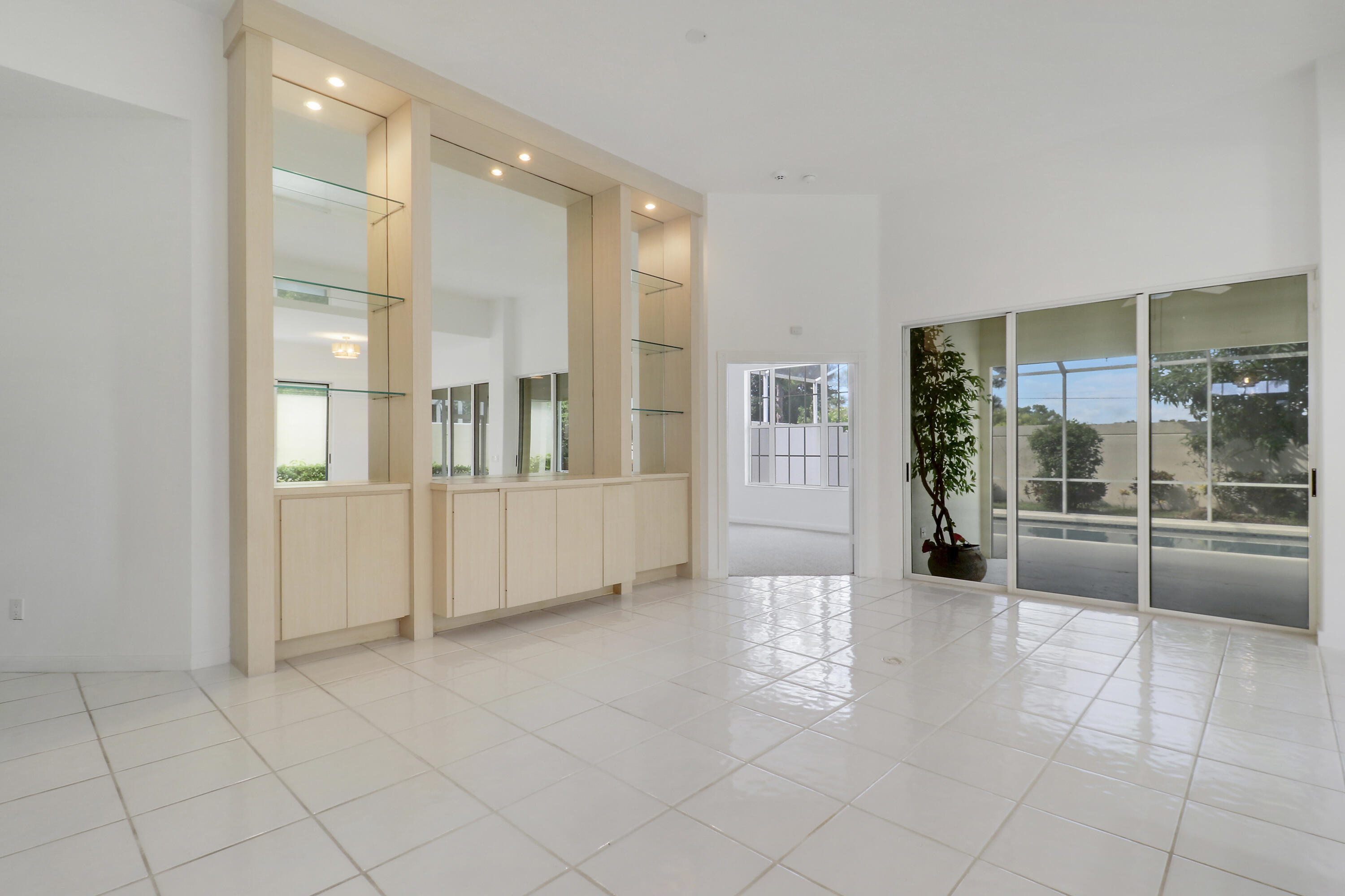 220 NW Bentley Circle, Port St. Lucie