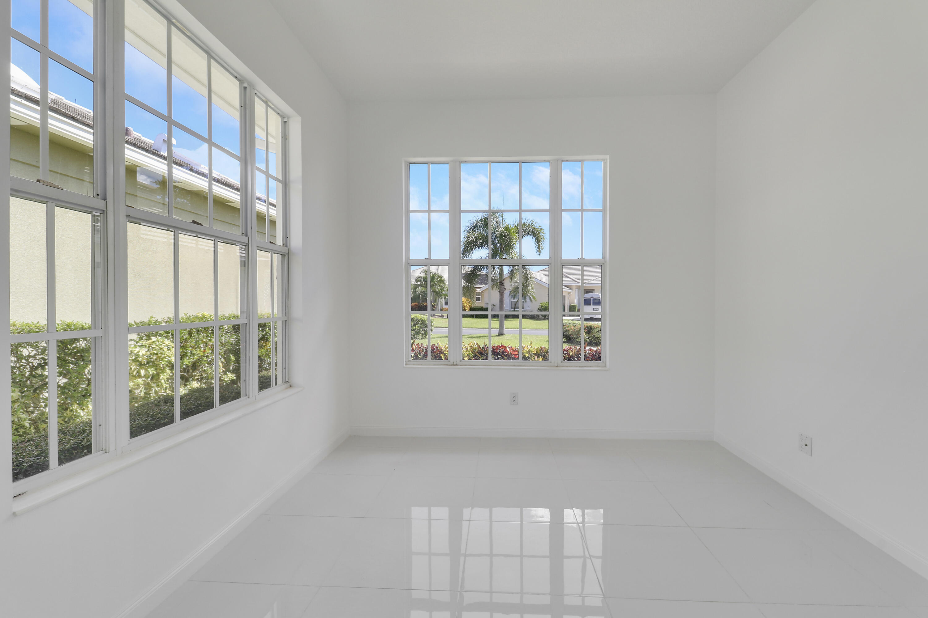 220 NW Bentley Circle, Port St. Lucie
