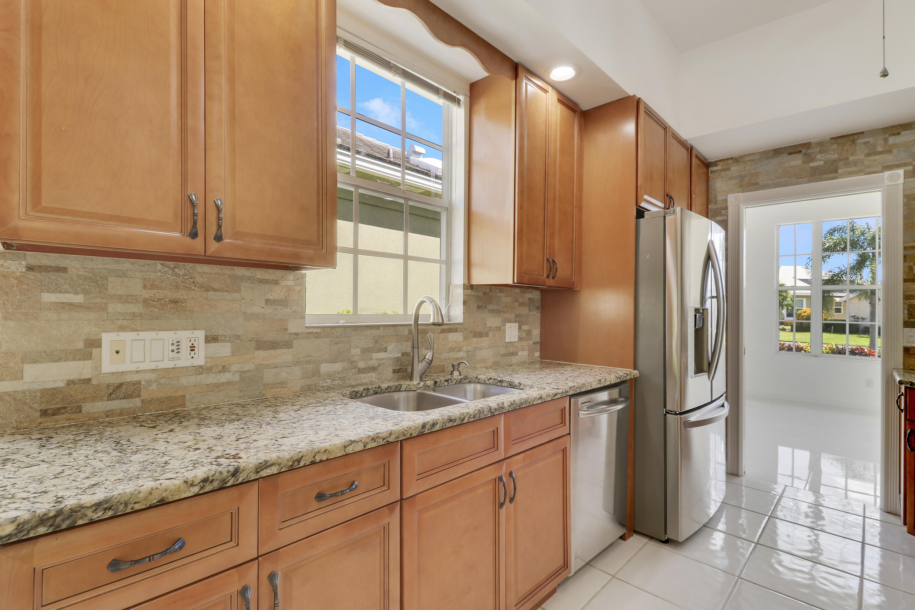 220 NW Bentley Circle, Port St. Lucie