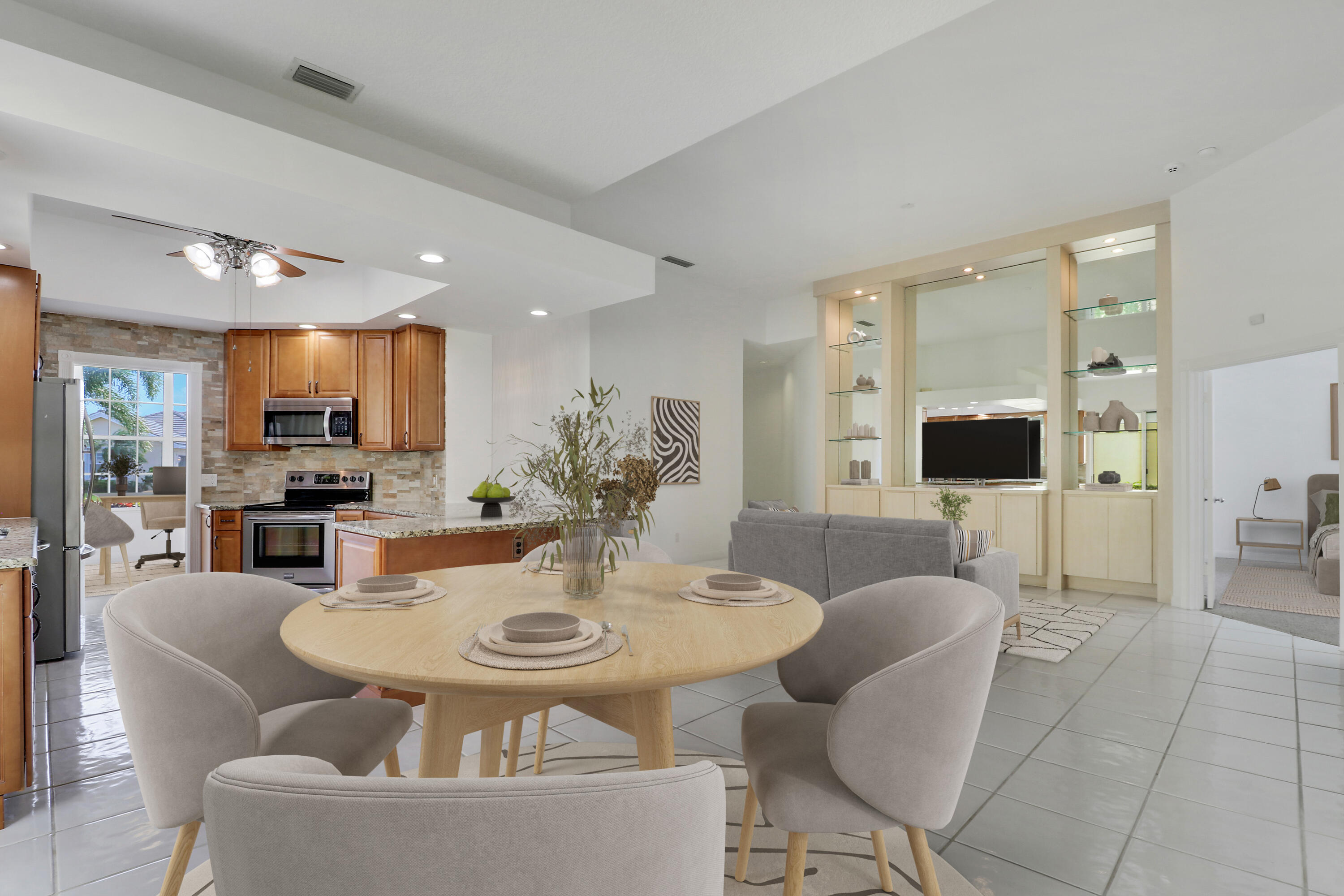 220 NW Bentley Circle, Port St. Lucie