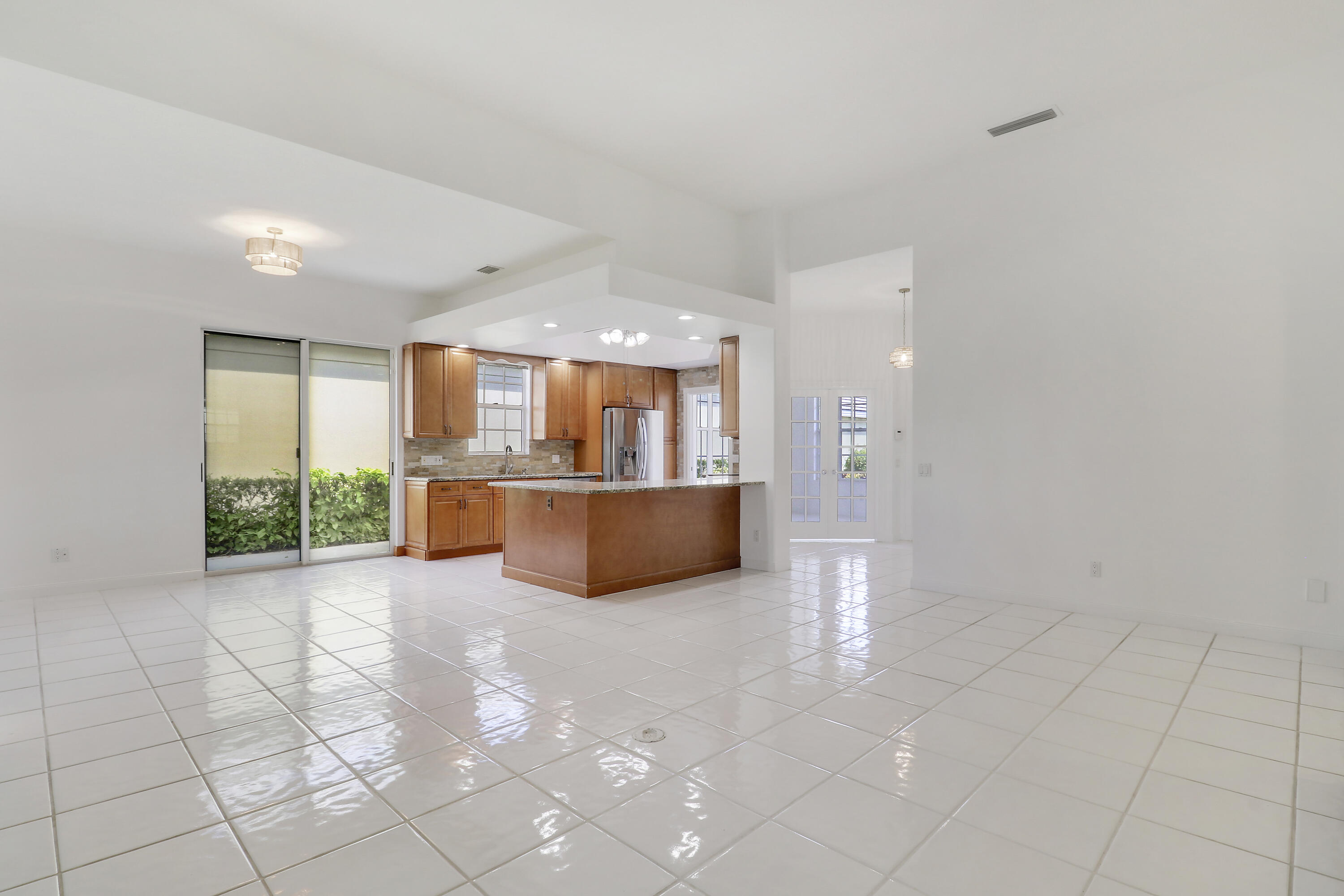 220 NW Bentley Circle, Port St. Lucie