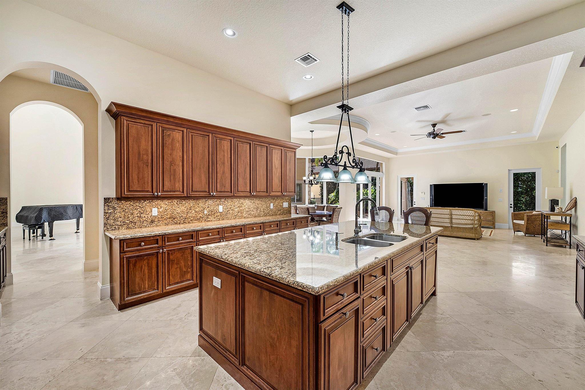 17387 Balaria Street