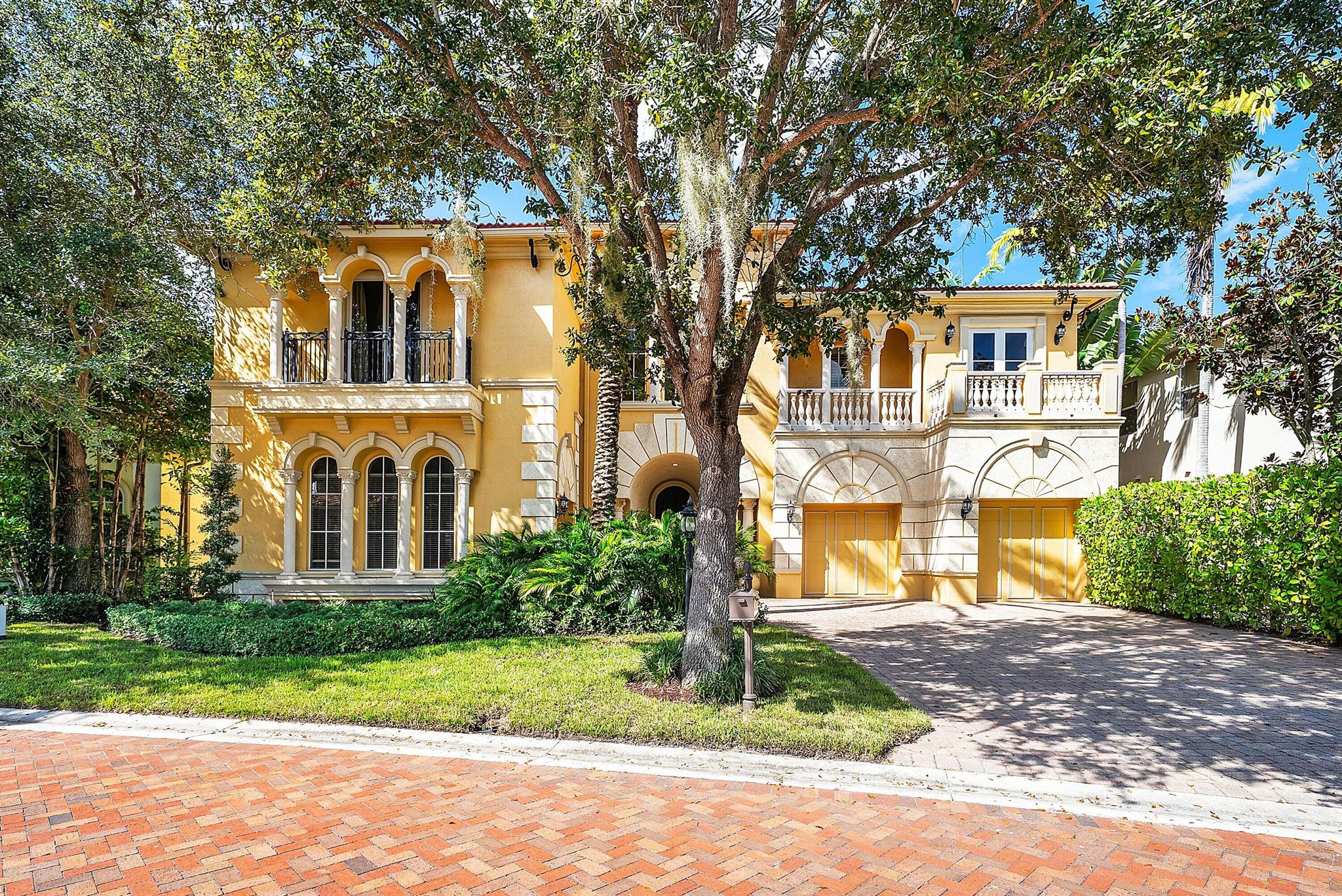 17387 Balaria Street