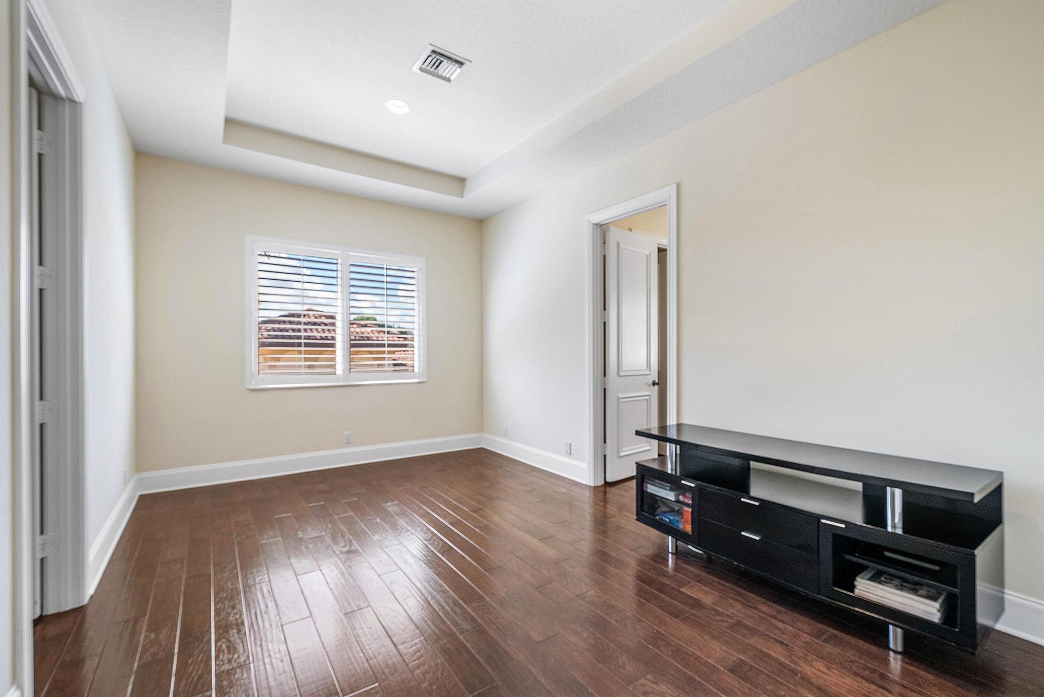 17387 Balaria Street