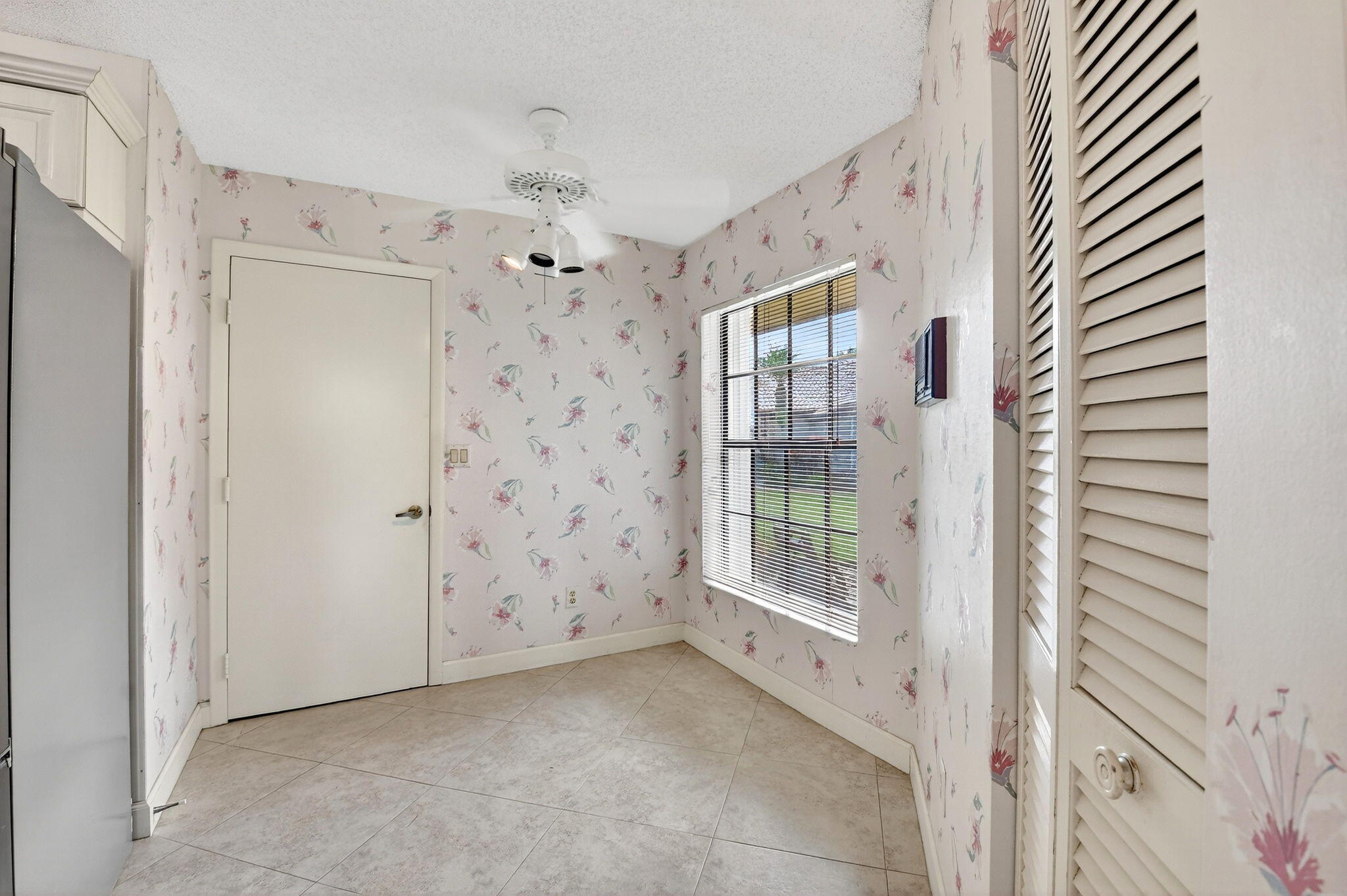 8225 Cassia Drive