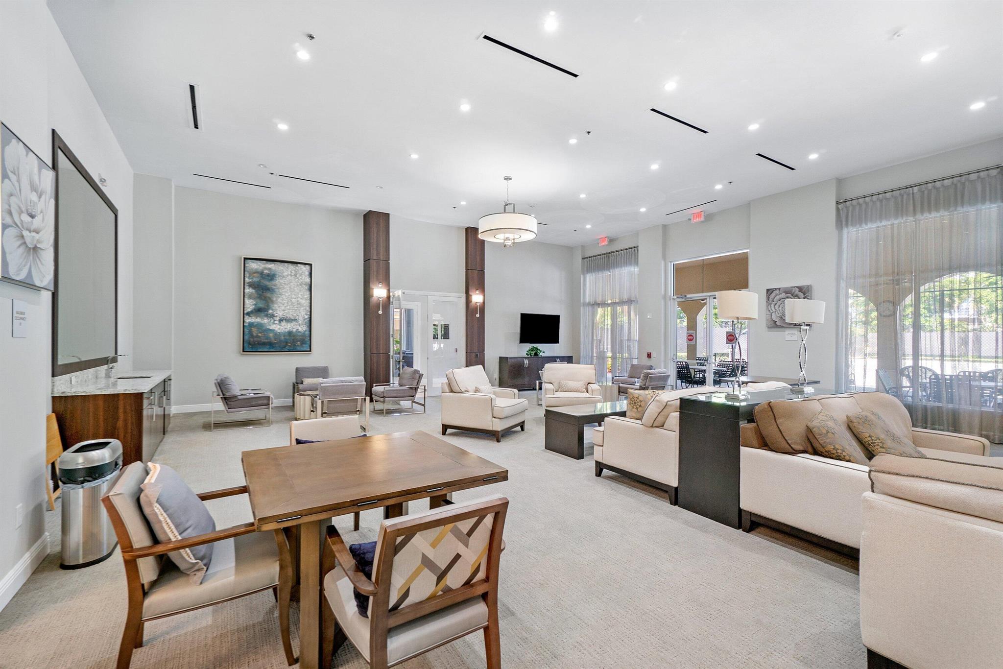 7167 Demedici Circle