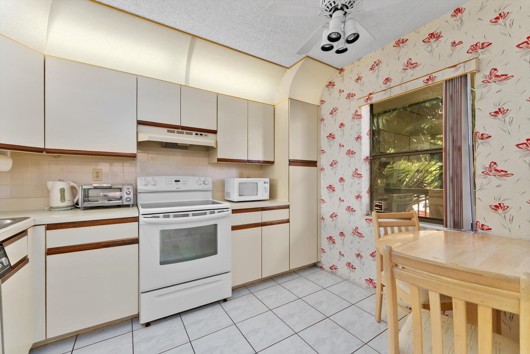 3050 NW 42nd Avenue C309