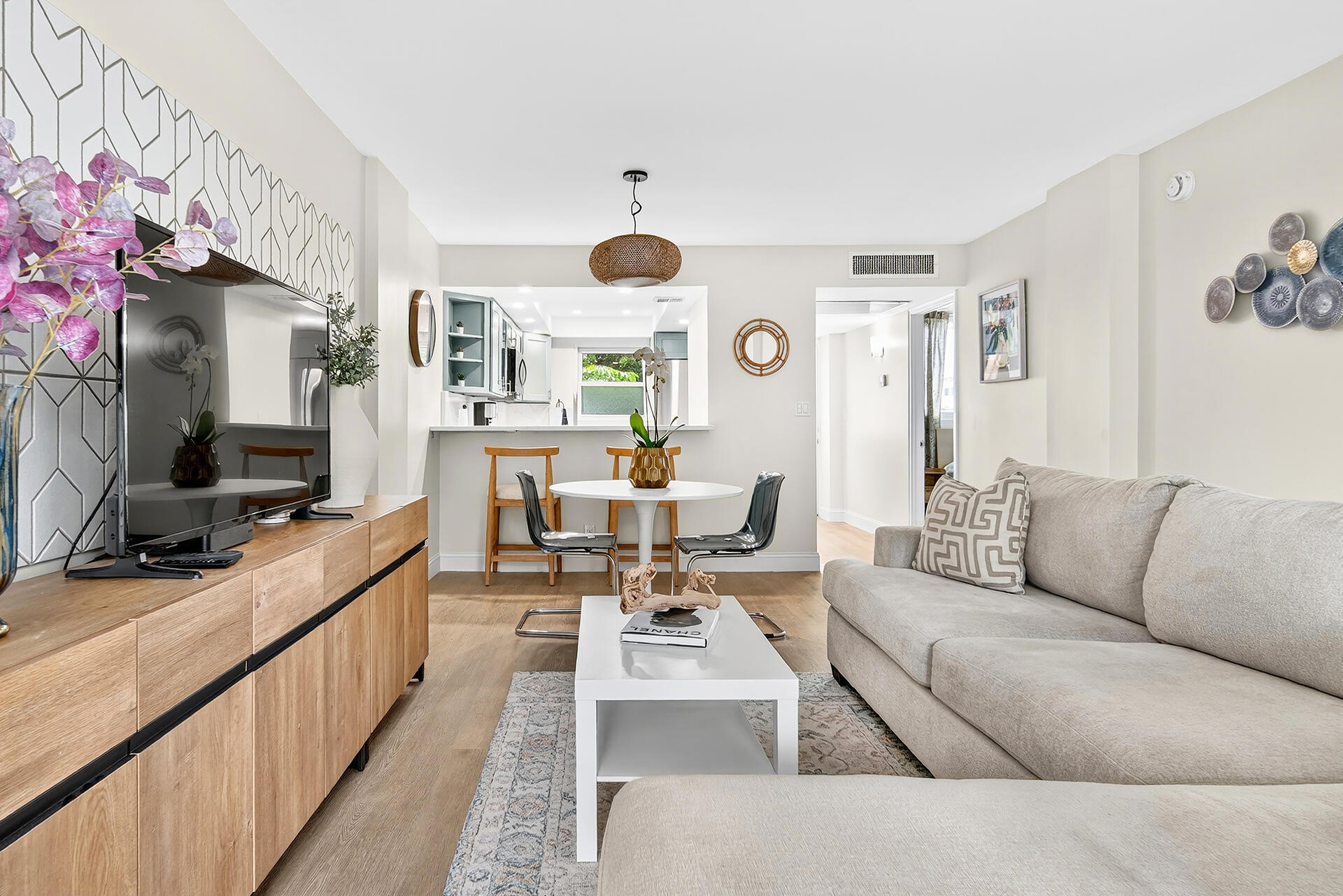106 Royal Park Drive 3c