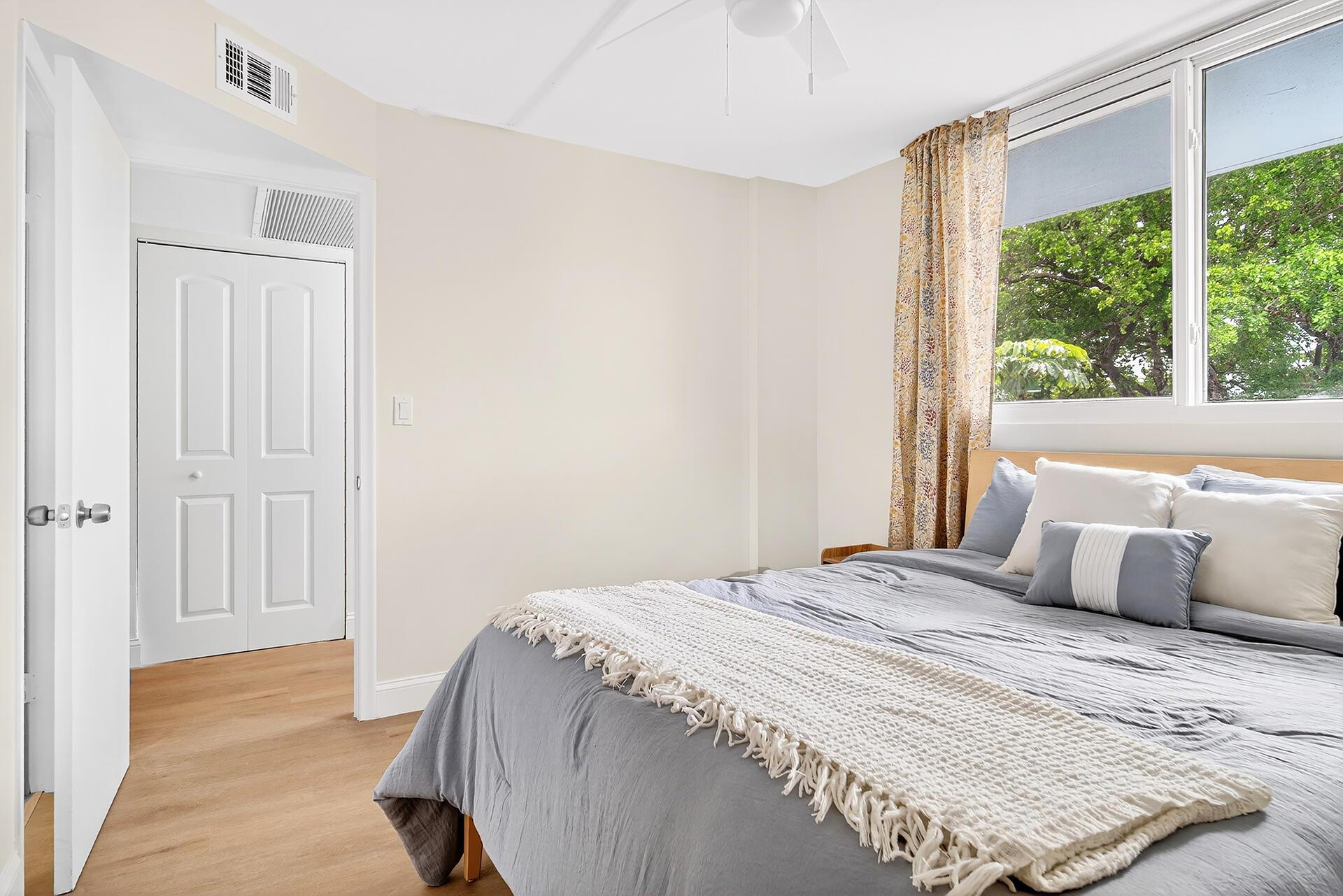 106 Royal Park Drive 3c