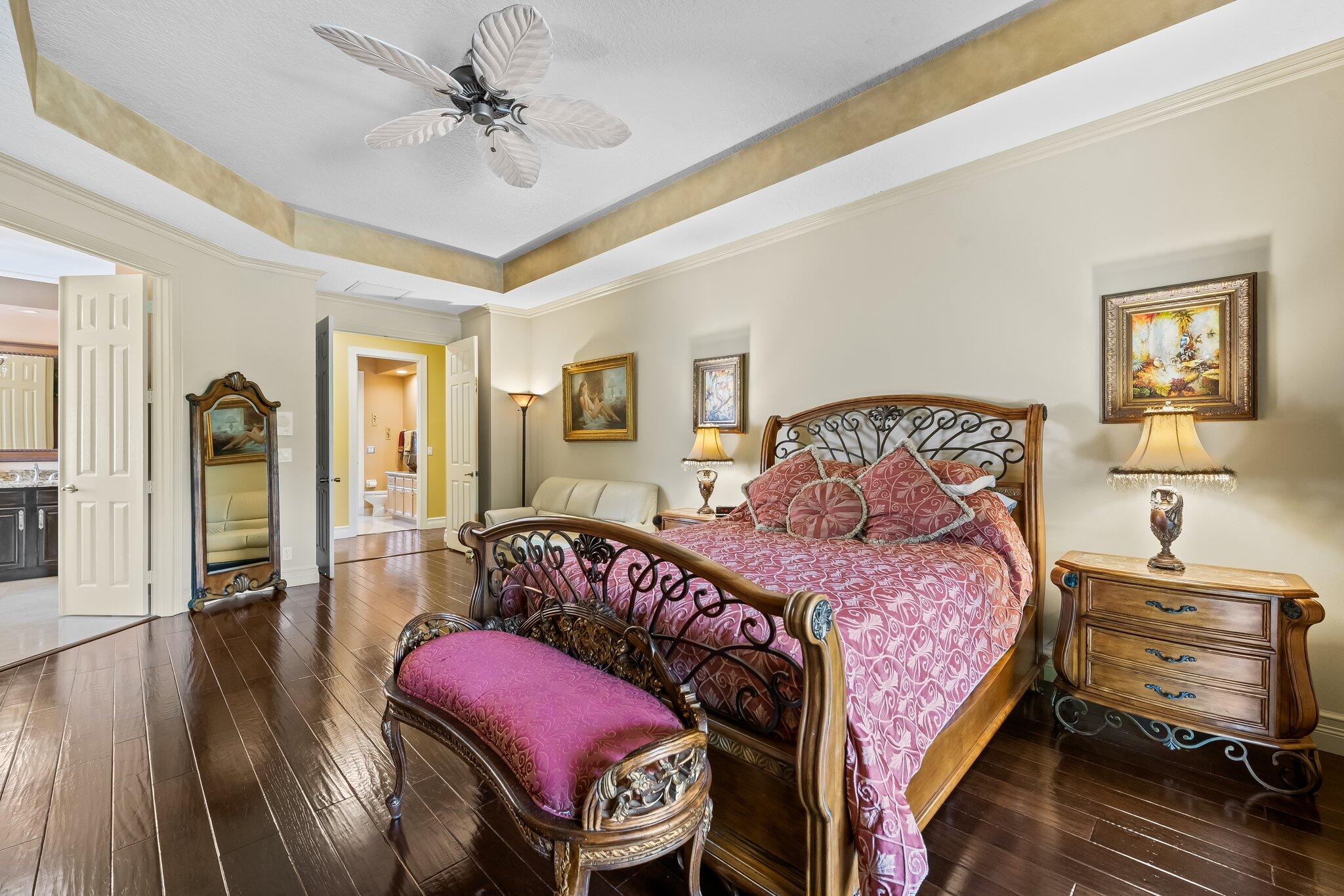 21167 Falls Ridge Way