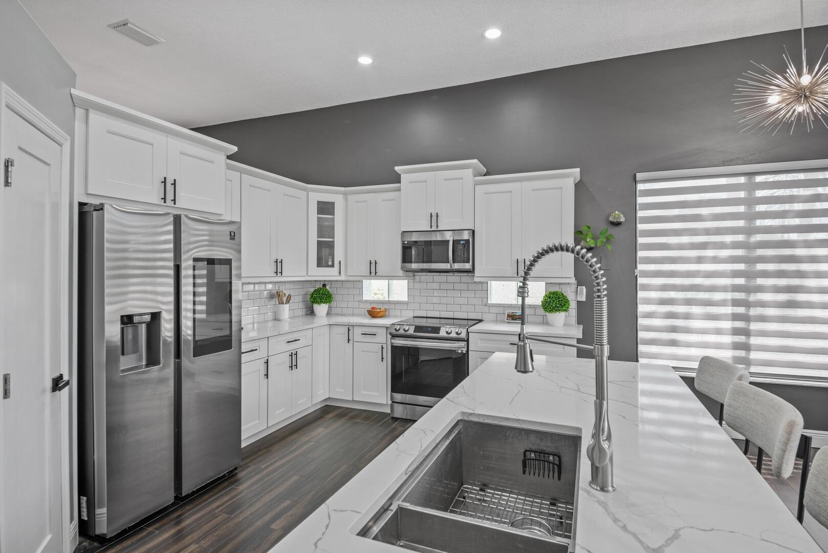 6374 Old Medinah Circle