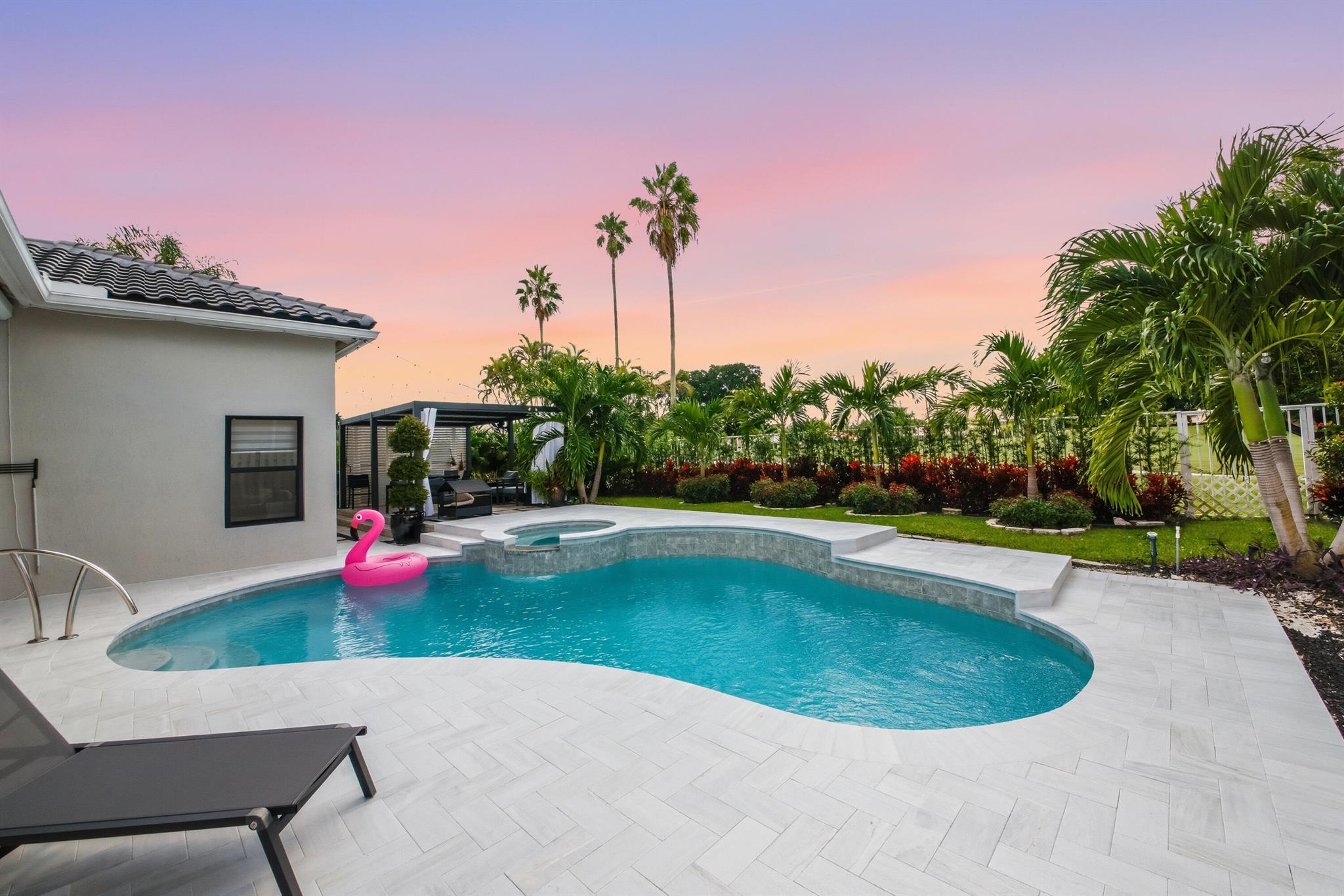 6374 Old Medinah Circle