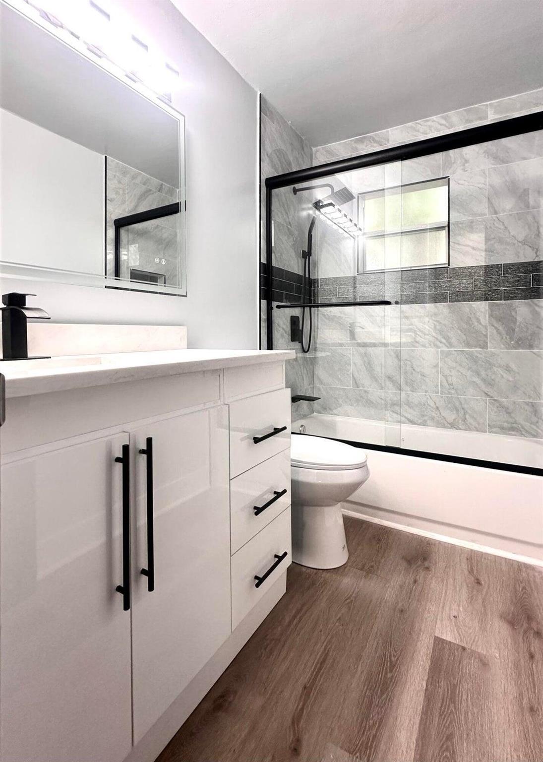 1455 NE Silver Maple Way