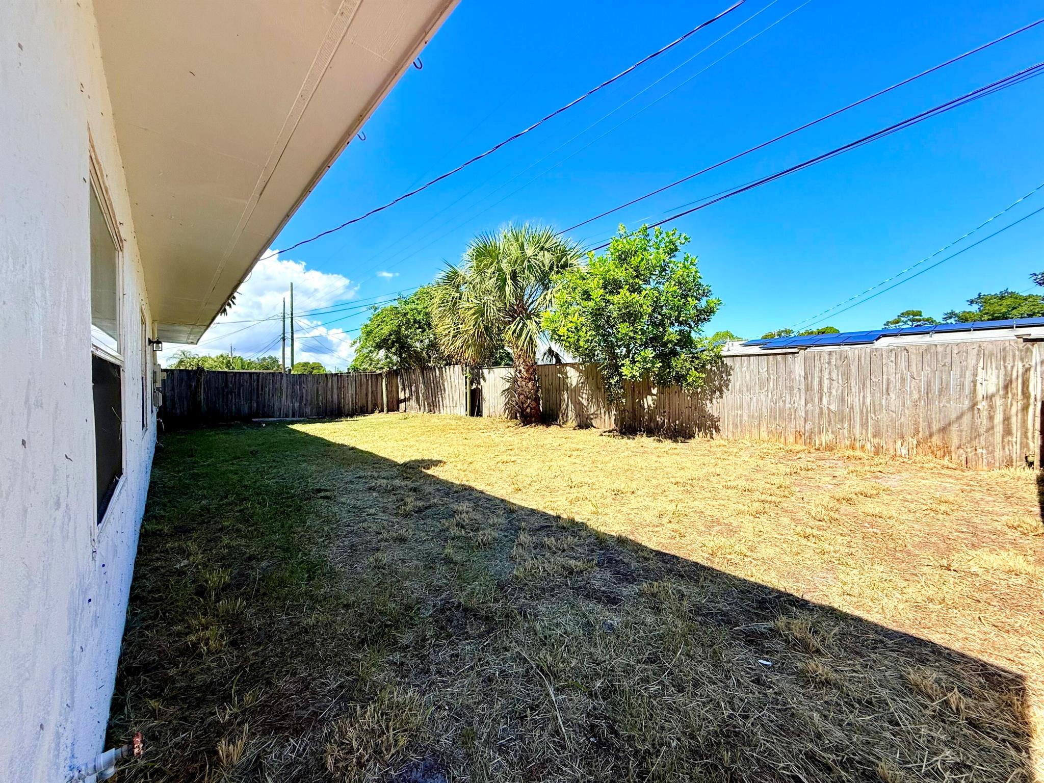 1455 NE Silver Maple Way