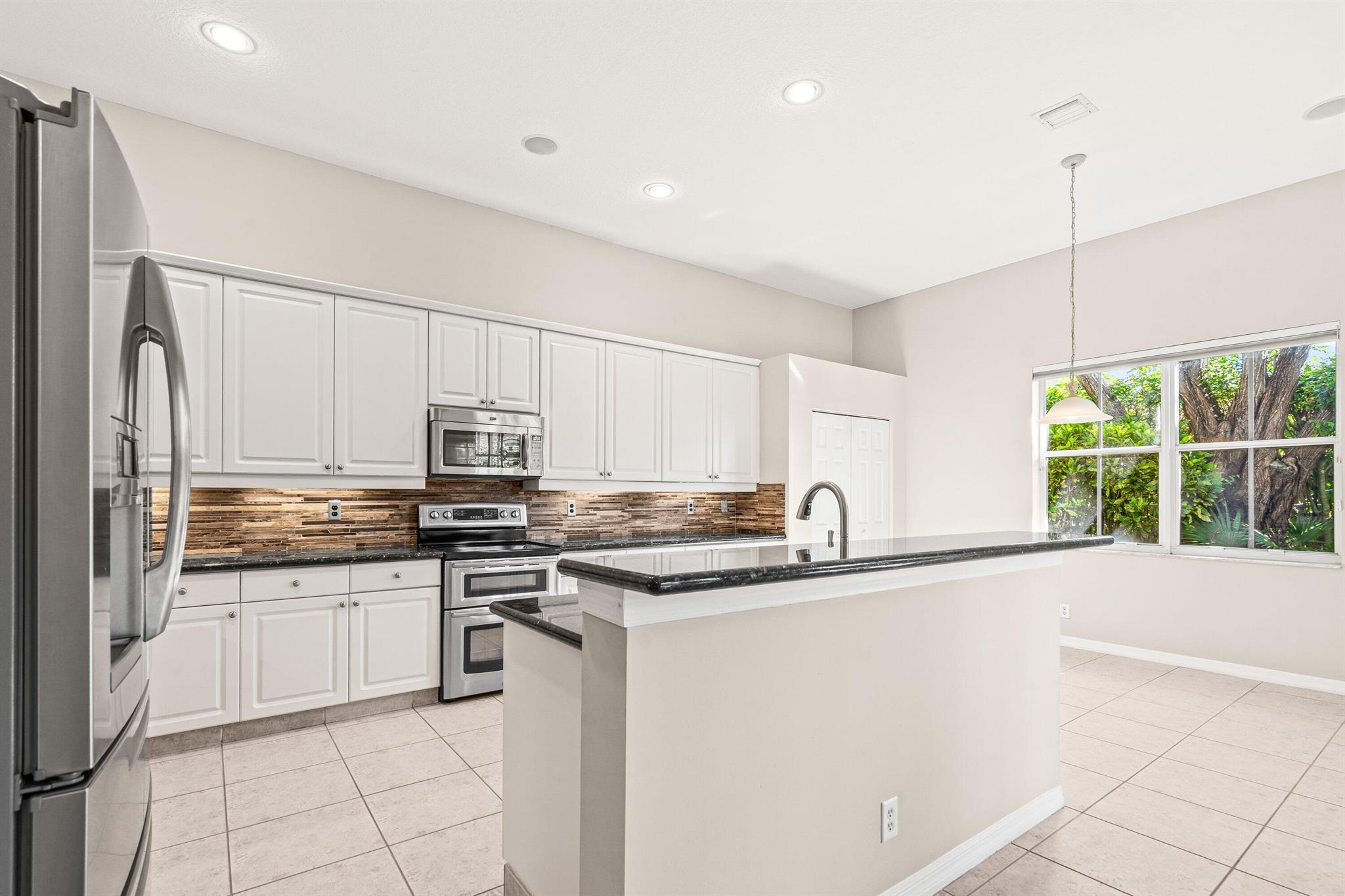 1366 Crossbill Court