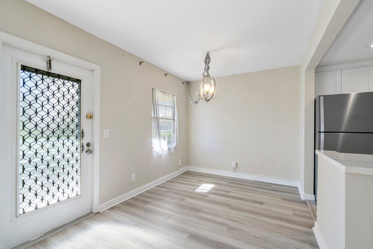 517 Fanshaw M