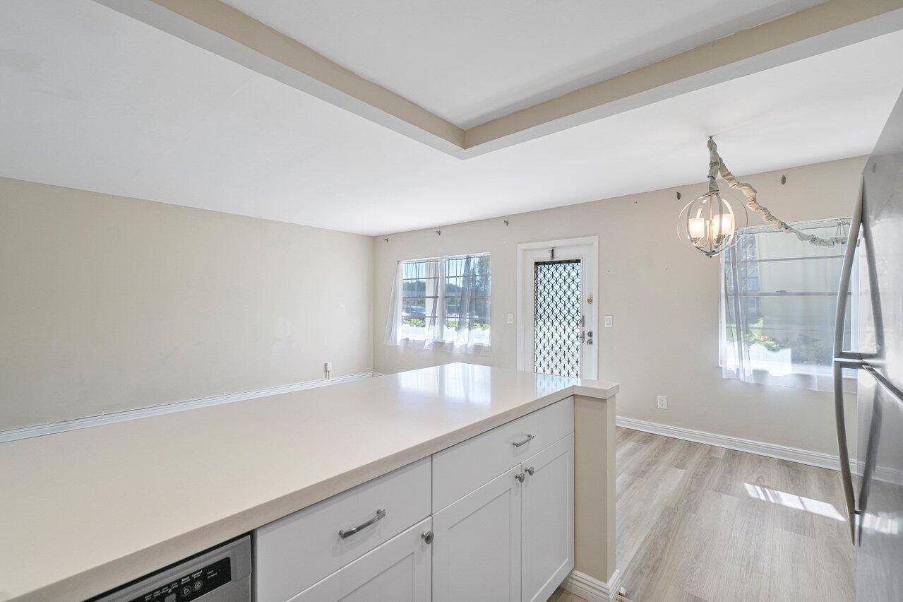 517 Fanshaw M