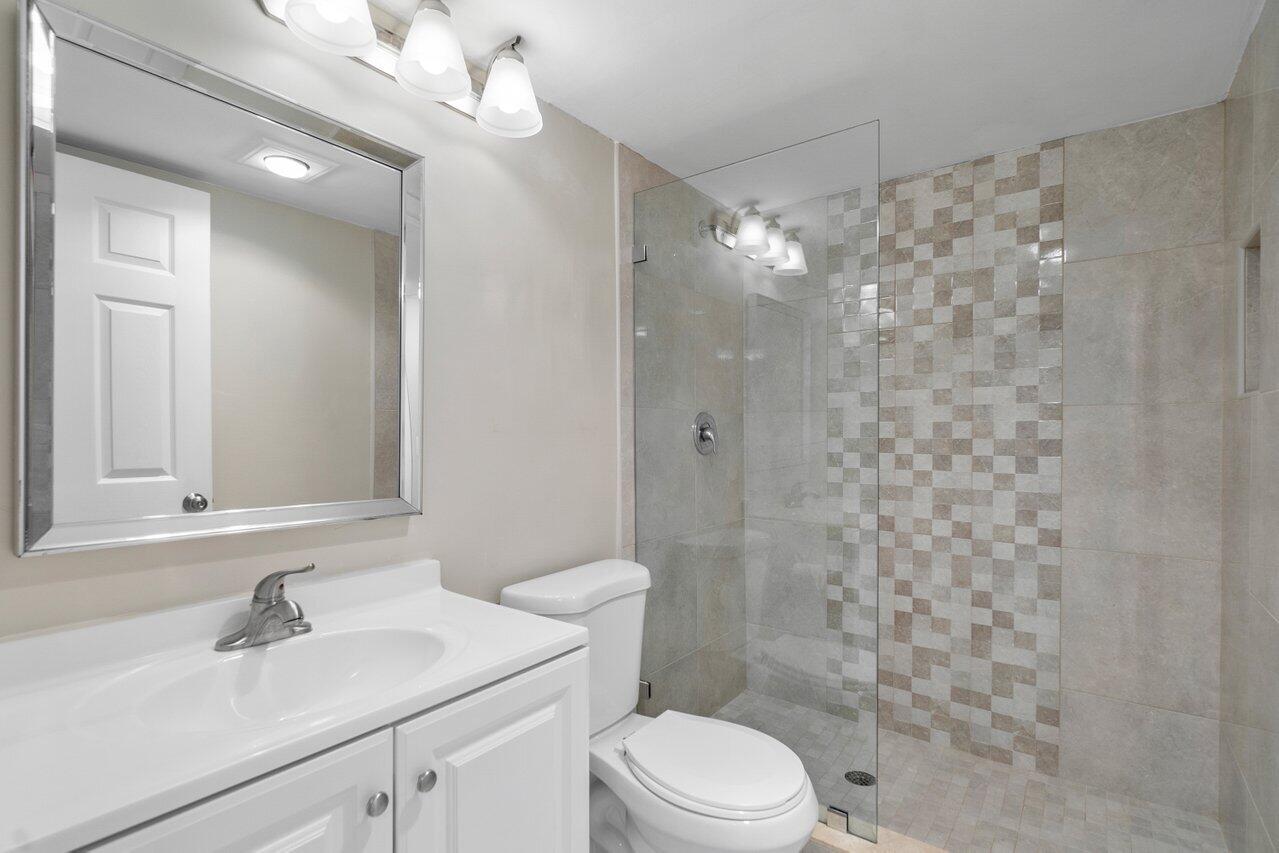 517 Fanshaw M