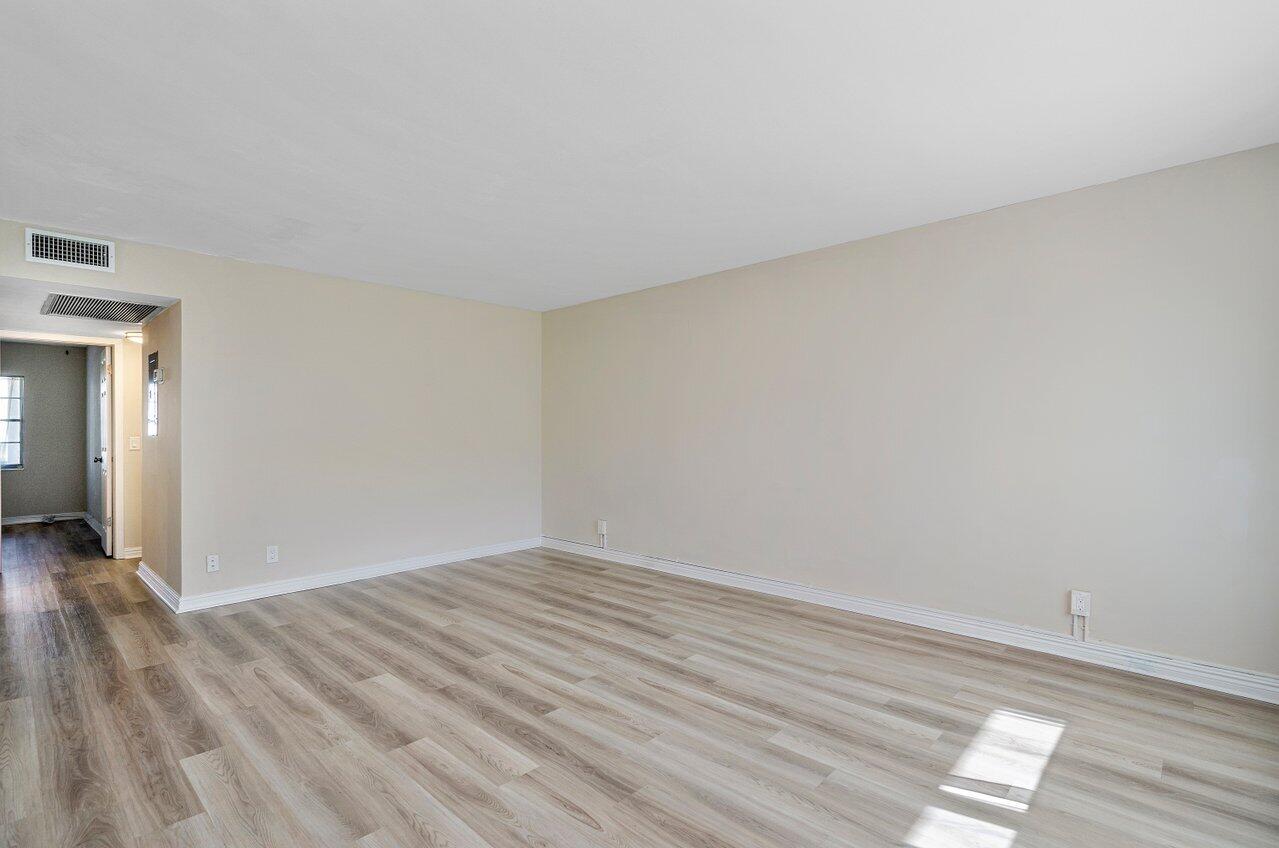 517 Fanshaw M