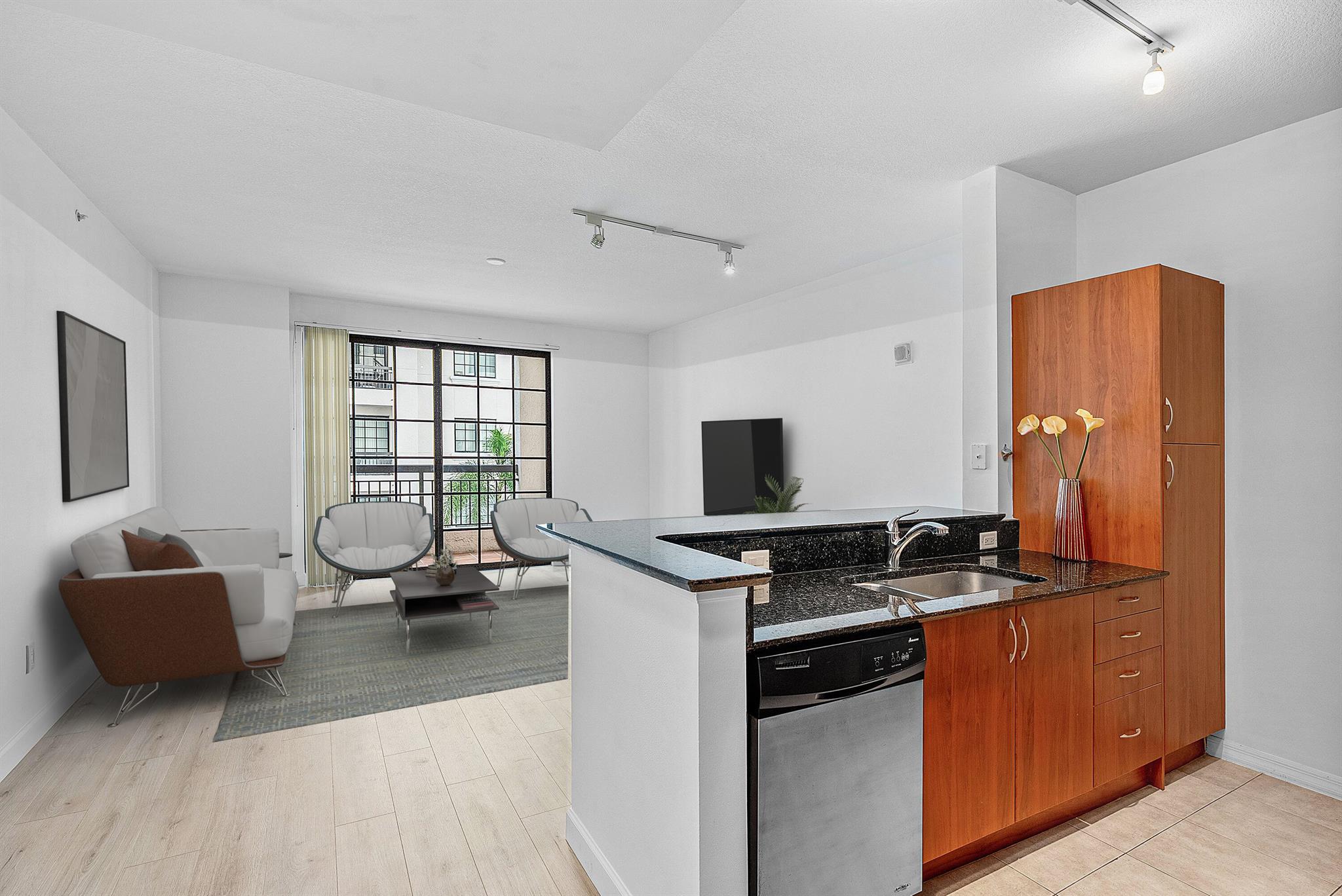 233 S Federal Highway 404