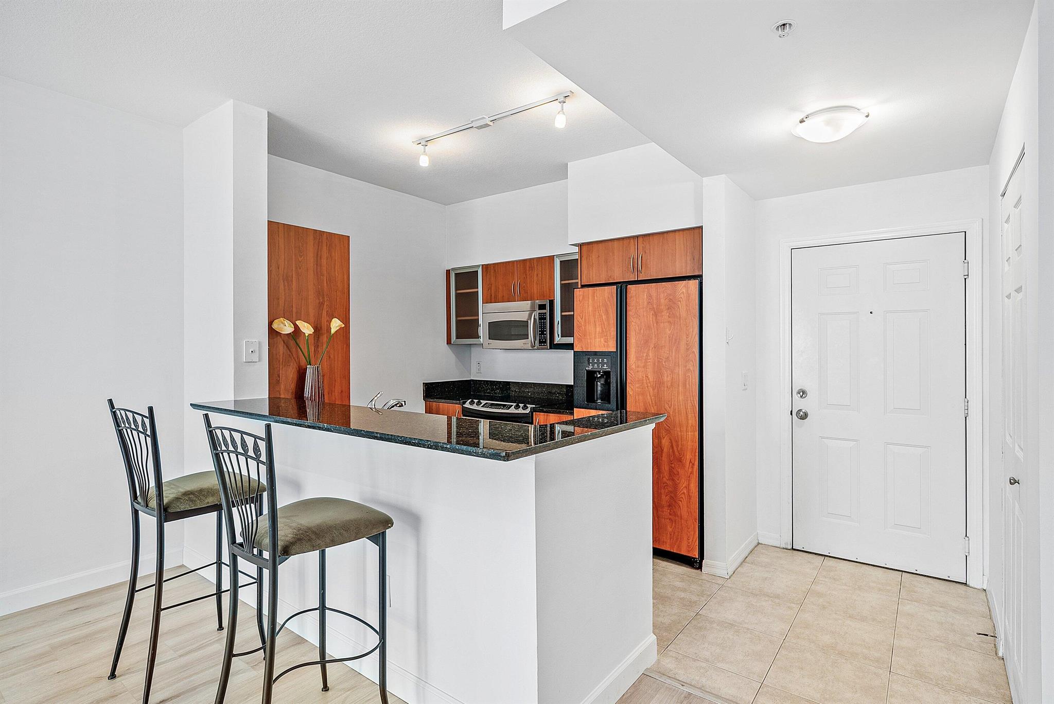 233 S Federal Highway 404