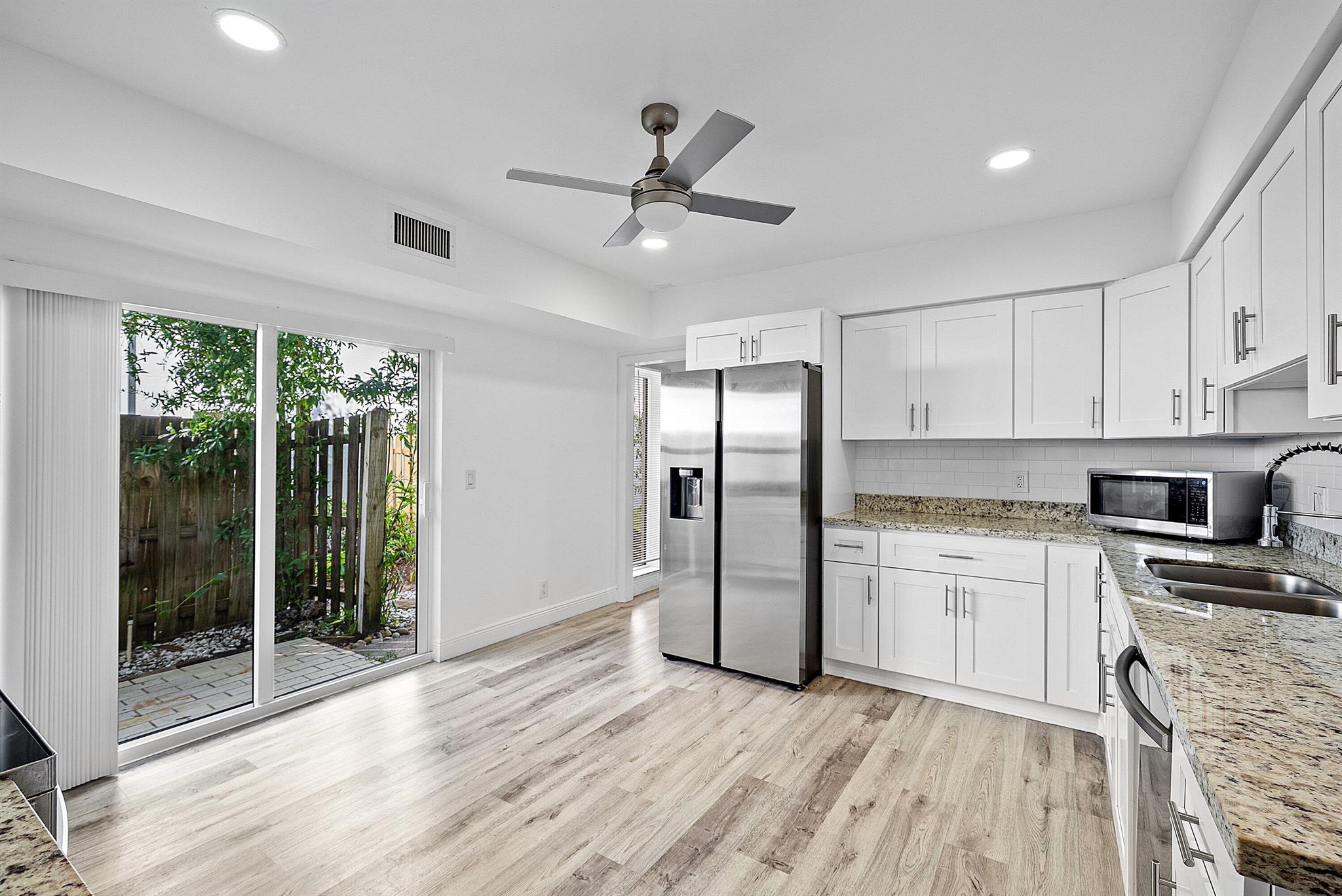 6165 Old Court Road 123