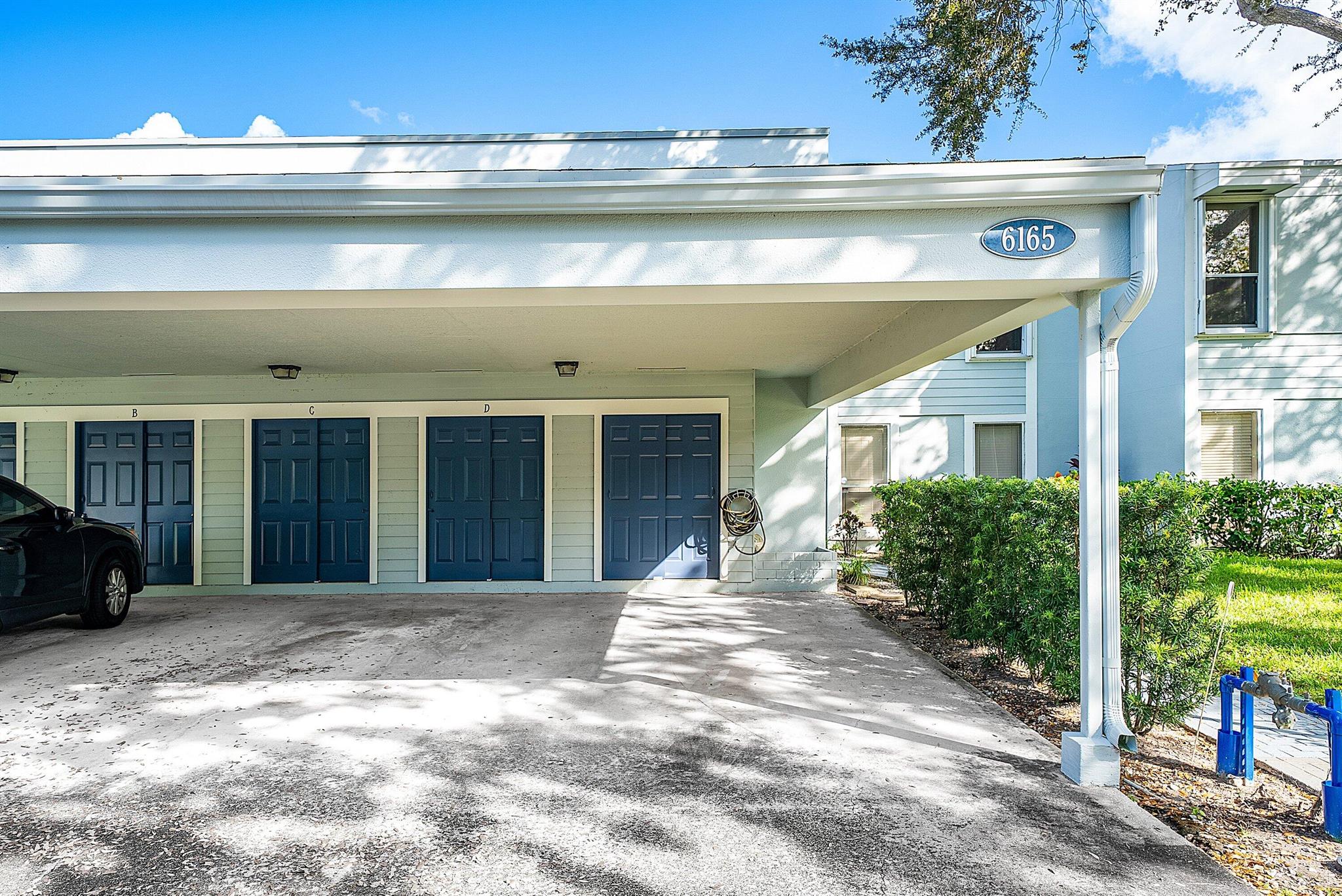 6165 Old Court Road 123